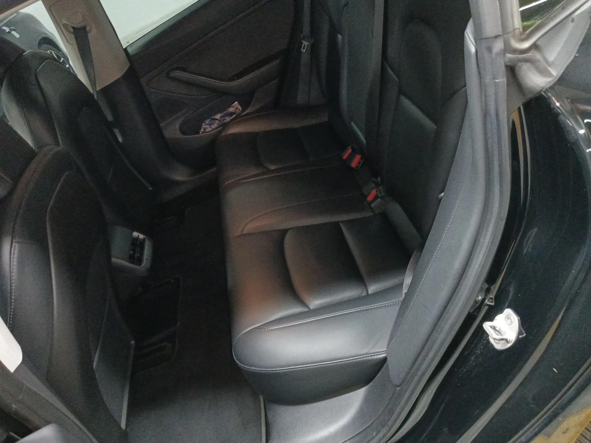 Tesla Model 3 2019 Long-Range Rear-Wheel-Drive Version — миниатюра 22