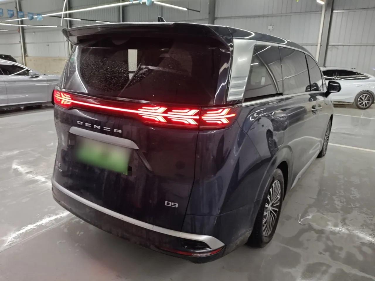 Denza D9 2022 DM-i 970 Four-Wheel Drive Flagship Model — миниатюра 4