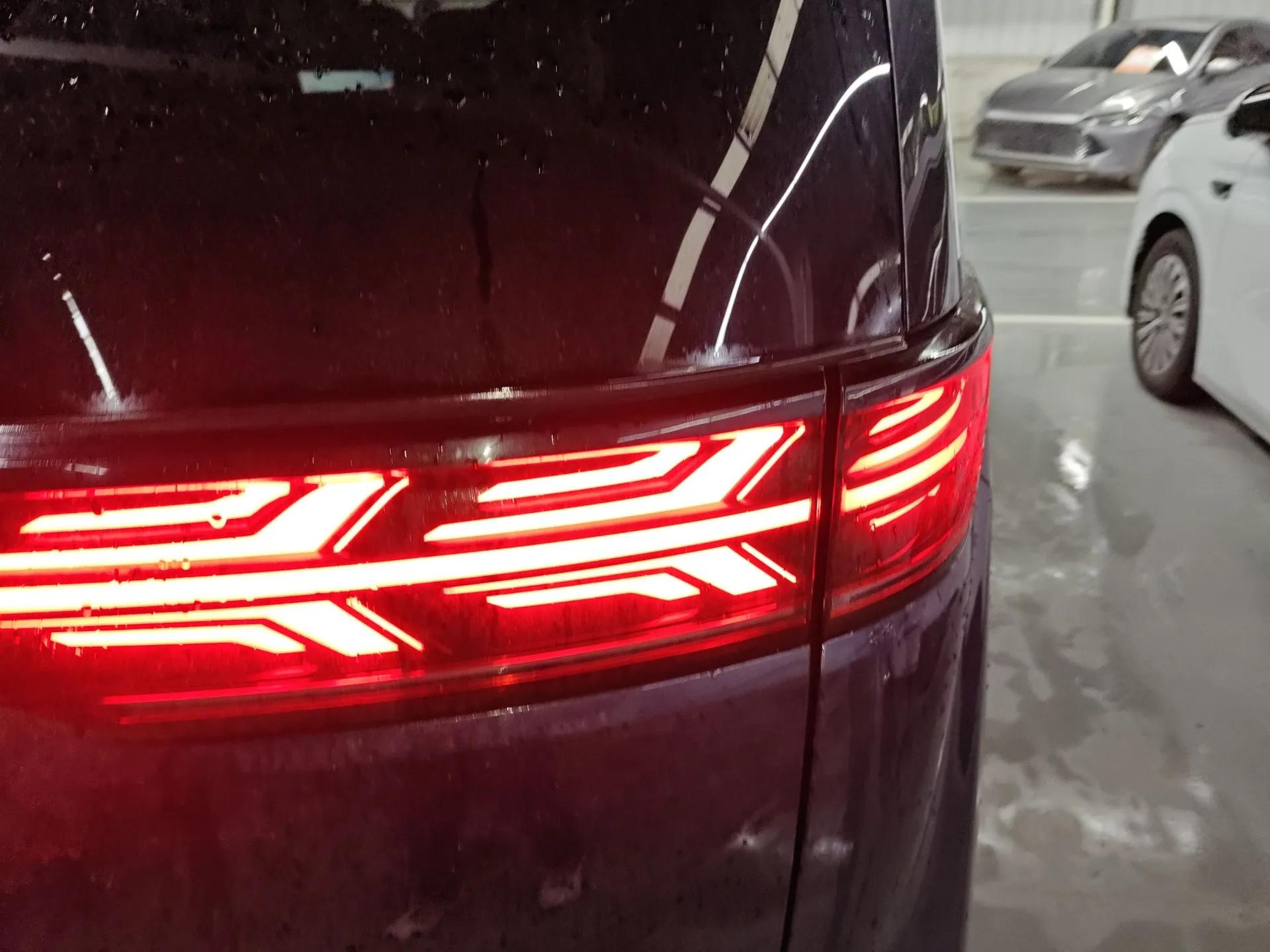 Denza D9 2022 DM-i 970 Four-Wheel Drive Flagship Model — миниатюра 8