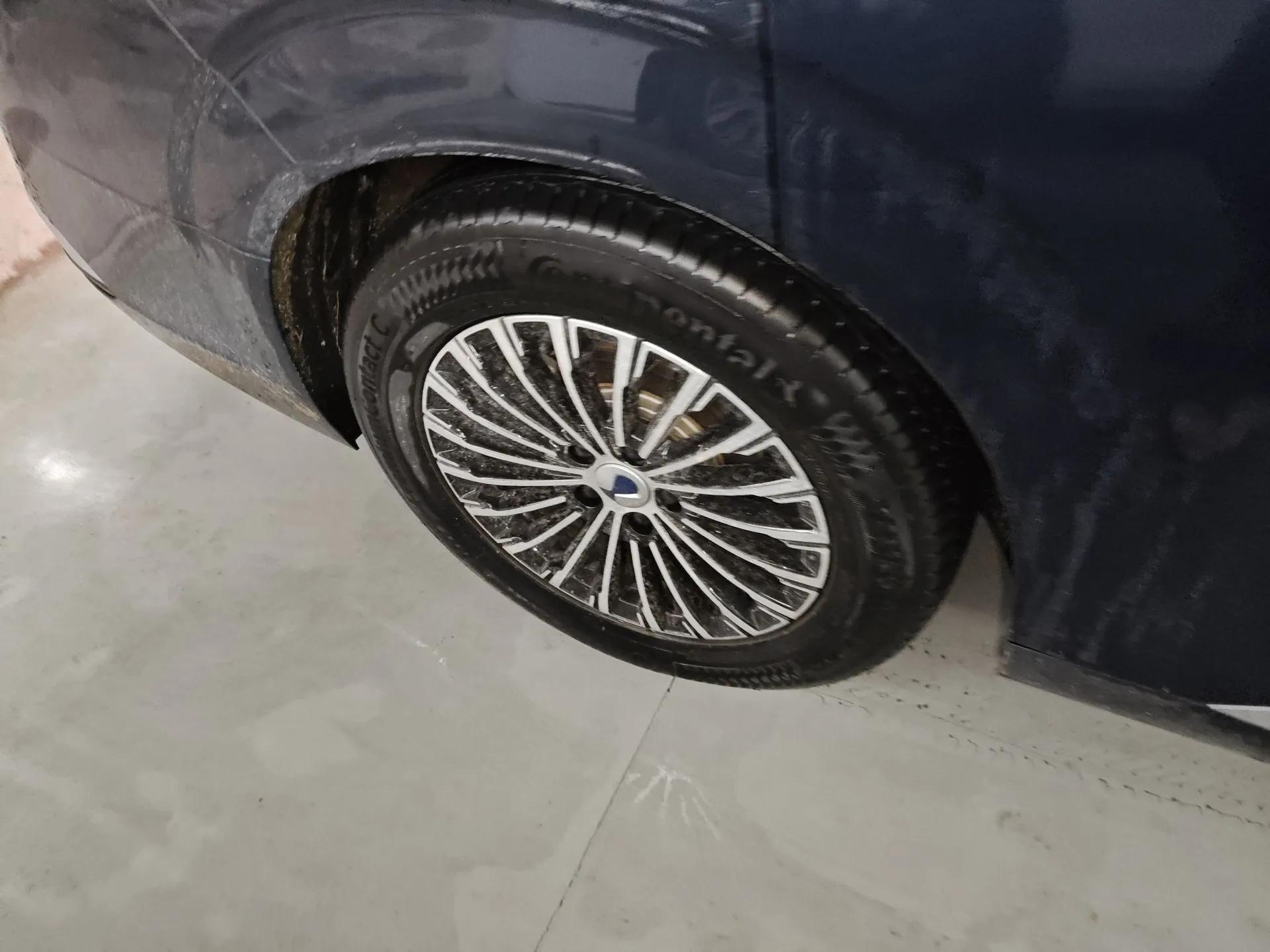 Denza D9 2022 DM-i 970 Four-Wheel Drive Flagship Model — миниатюра 10
