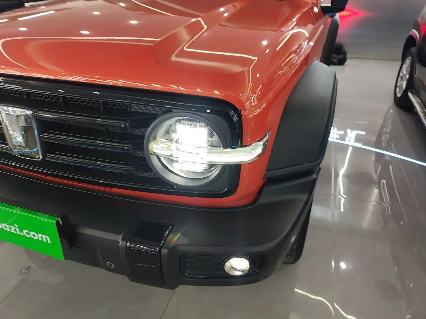 Tank 300 2021 Off-Road Edition 2.0T Conqueror — миниатюра 9