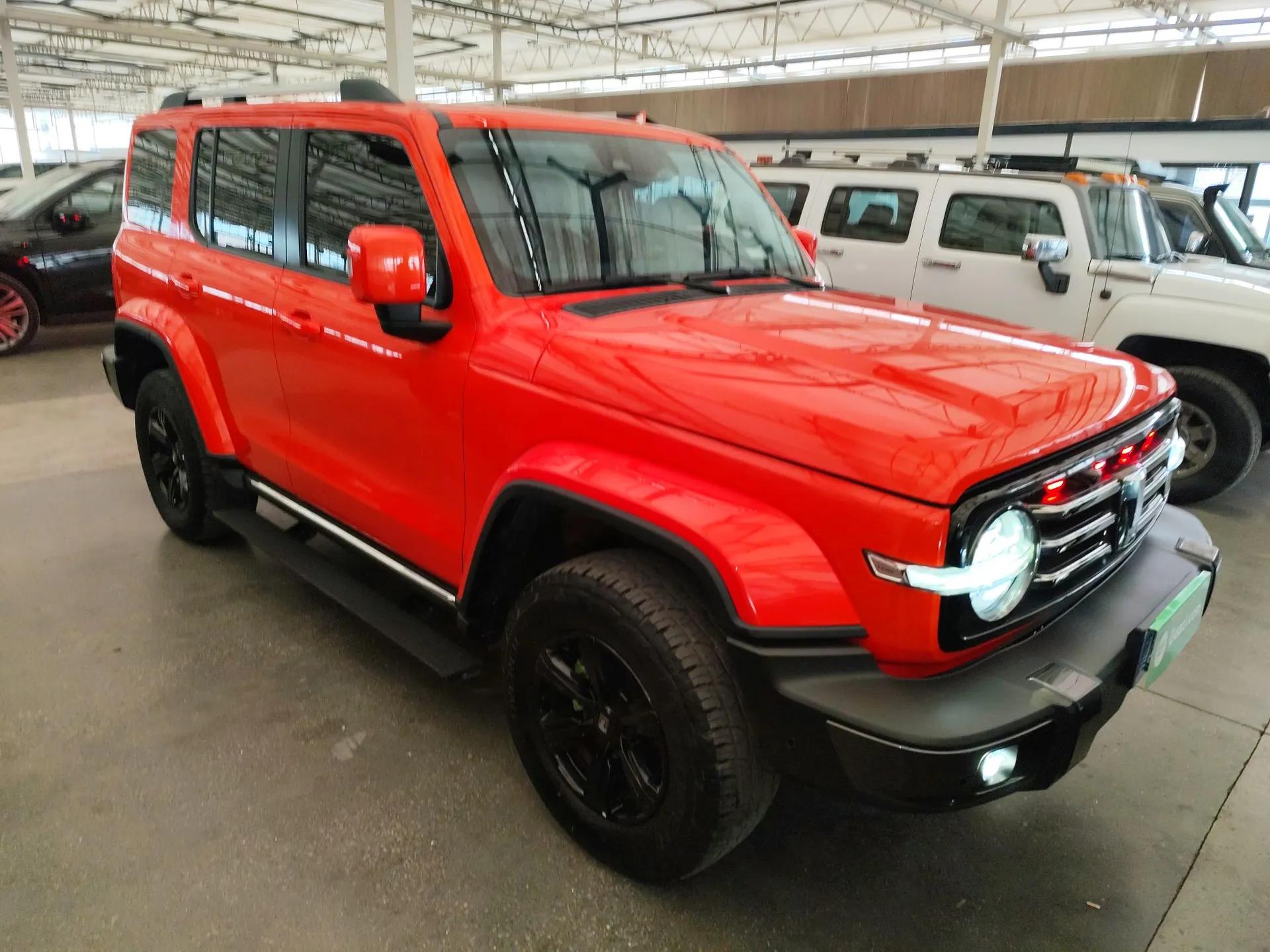 Tank 300 2023 City Edition 2.0T—Stylish as Ever — миниатюра 4