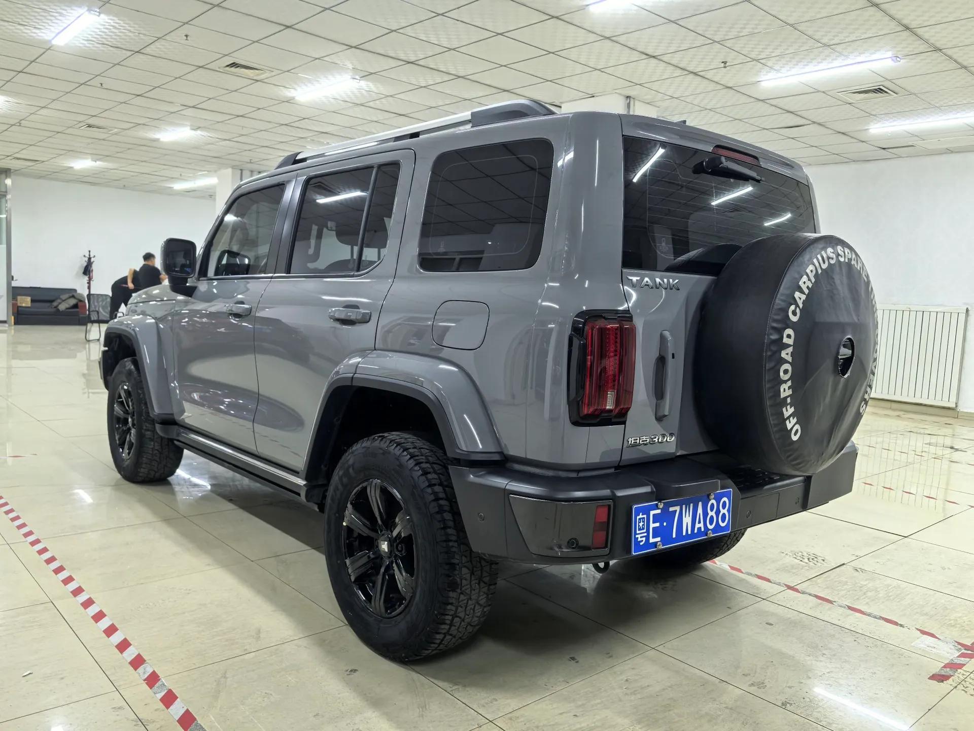 Tank 300 2021 City Edition 2.0T—Truly Stylish — миниатюра 3