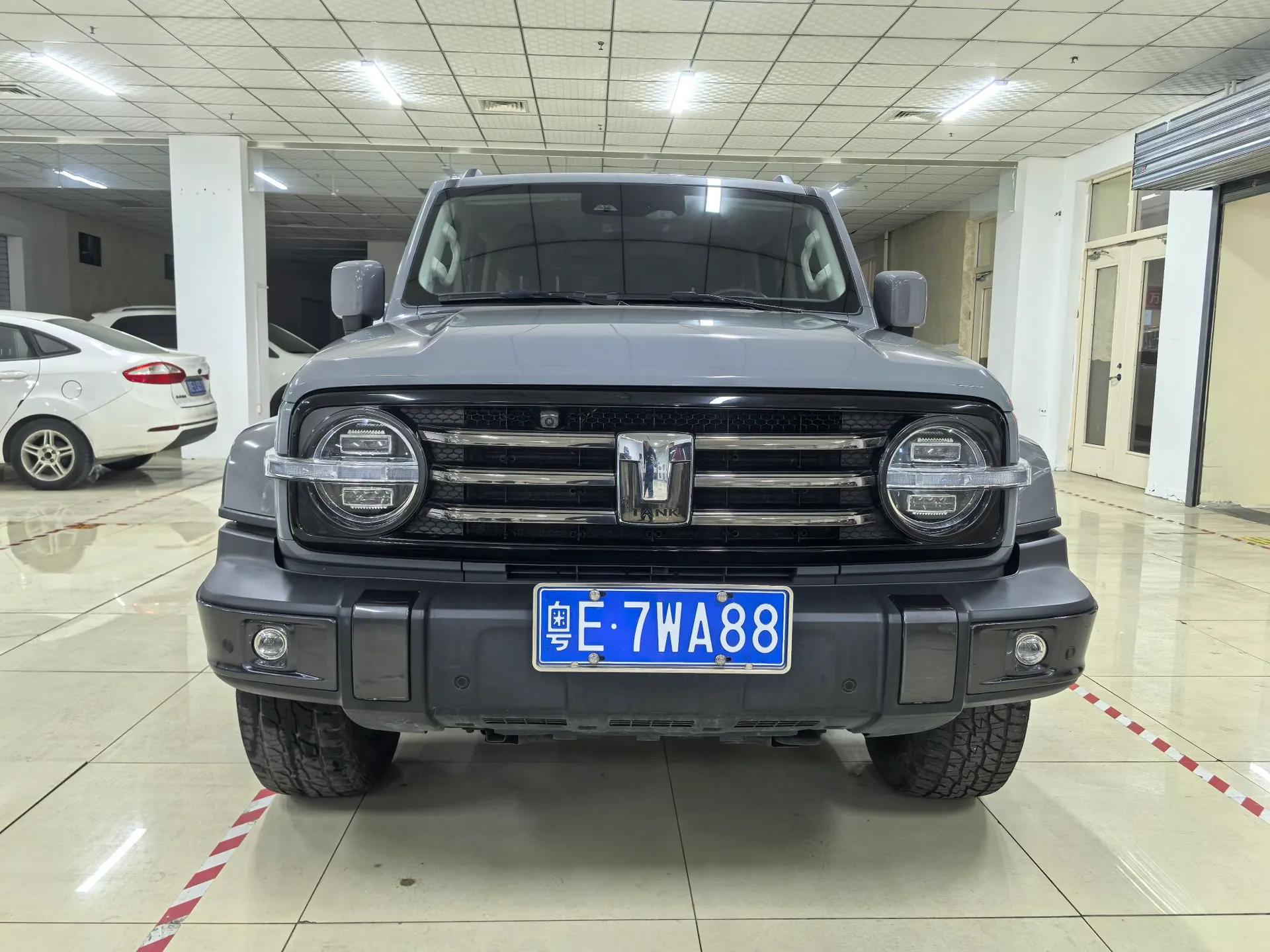 Tank 300 2021 City Edition 2.0T—Truly Stylish — миниатюра 6