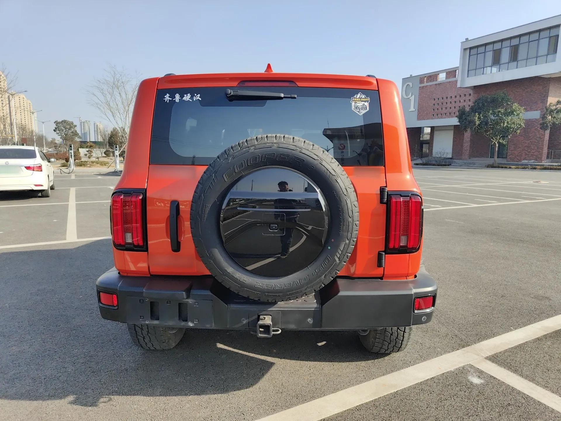 Tank 300 2021 Off-Road Edition 2.0T Conqueror — миниатюра 3