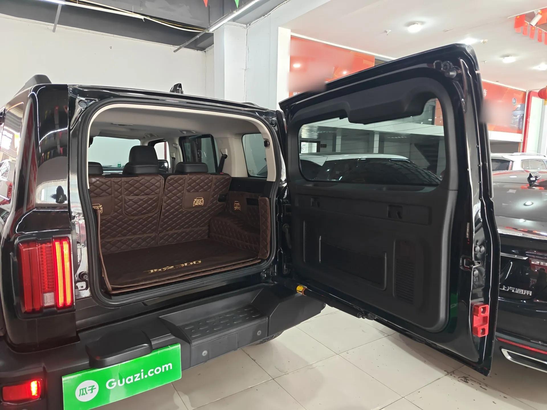 Tank 300 2021 Off-Road Edition 2.0T Conqueror — миниатюра 21