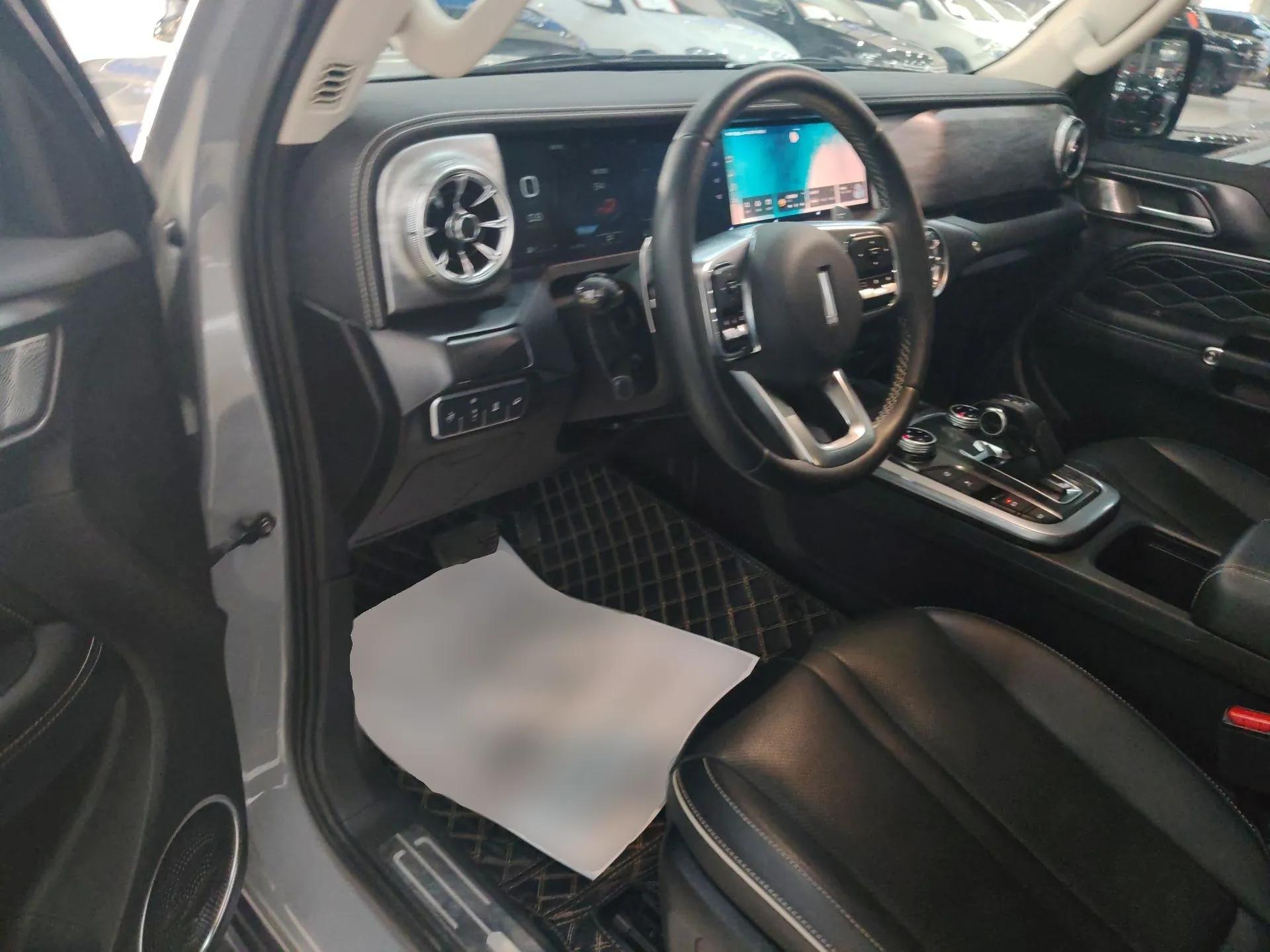 Tank 300 2021 Off-Road Edition 2.0T Conqueror — миниатюра 19
