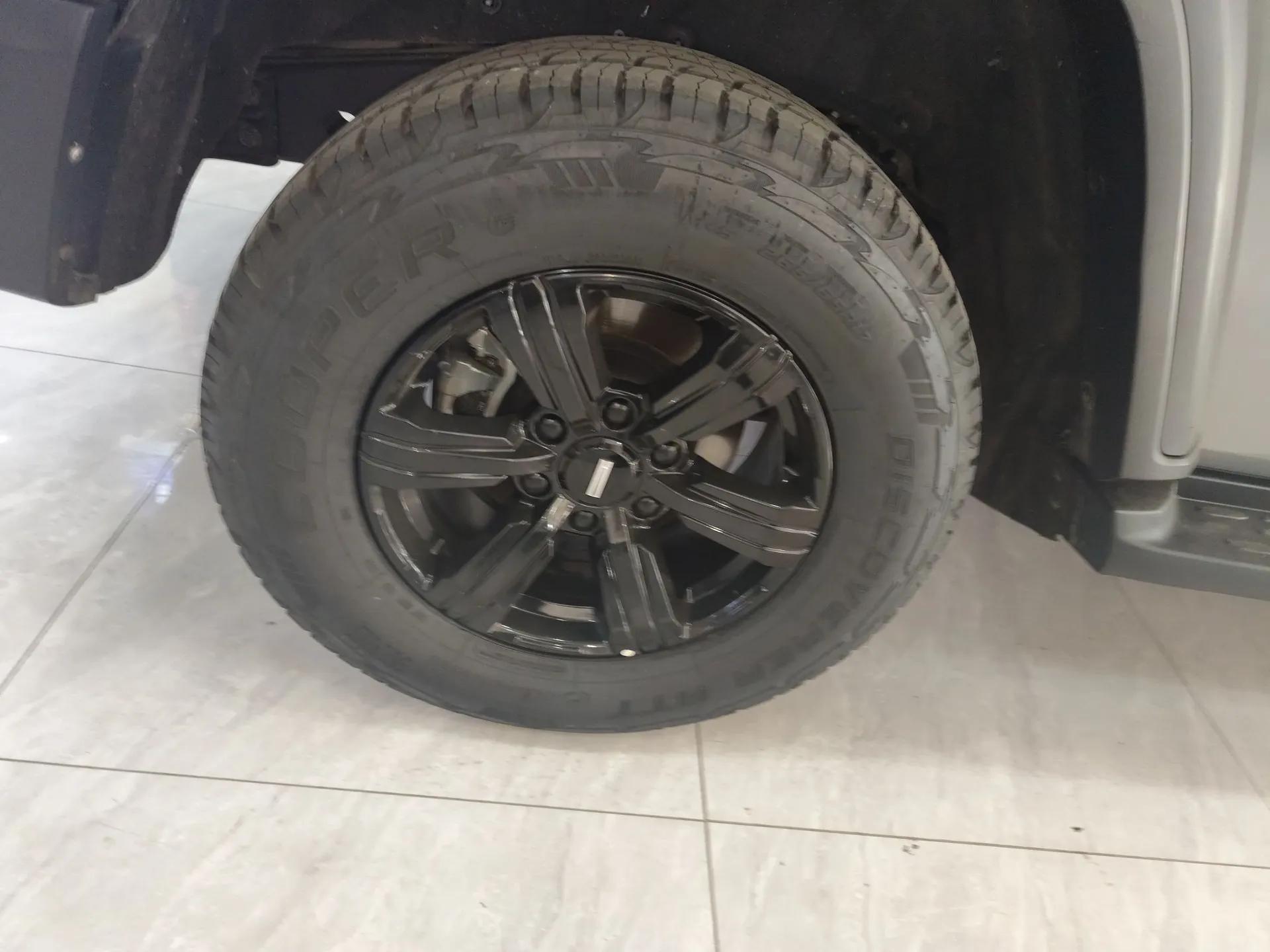 Tank 300 2021 Off-Road Edition 2.0T Conqueror — миниатюра 10