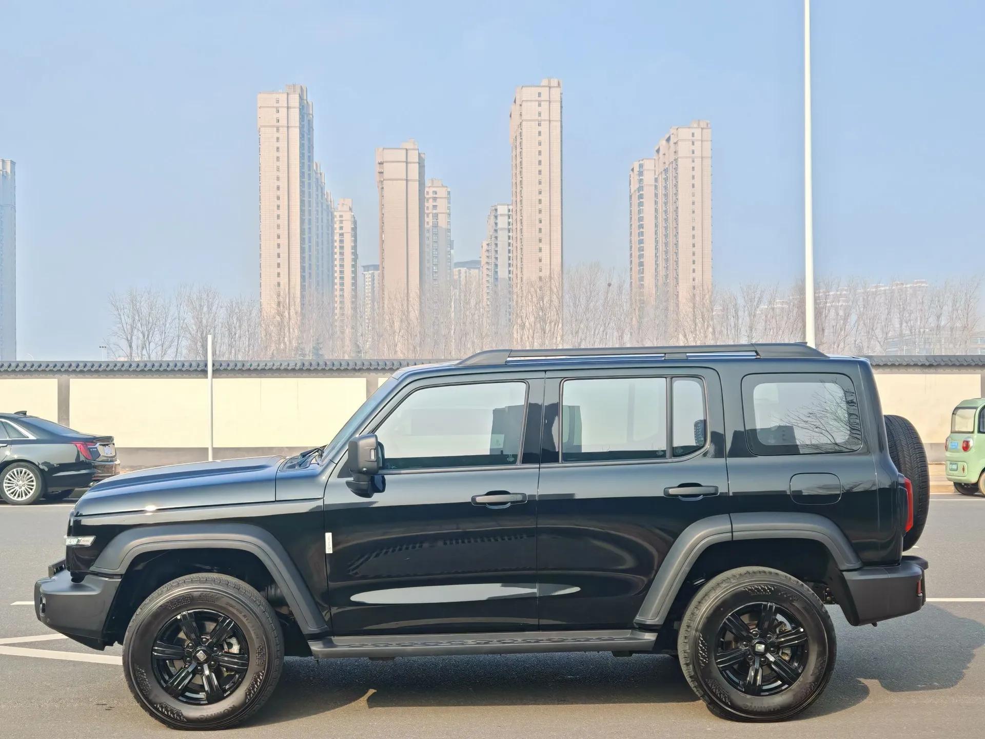 Tank 300 2023 Off-Road Edition 2.0T Conqueror — миниатюра 8