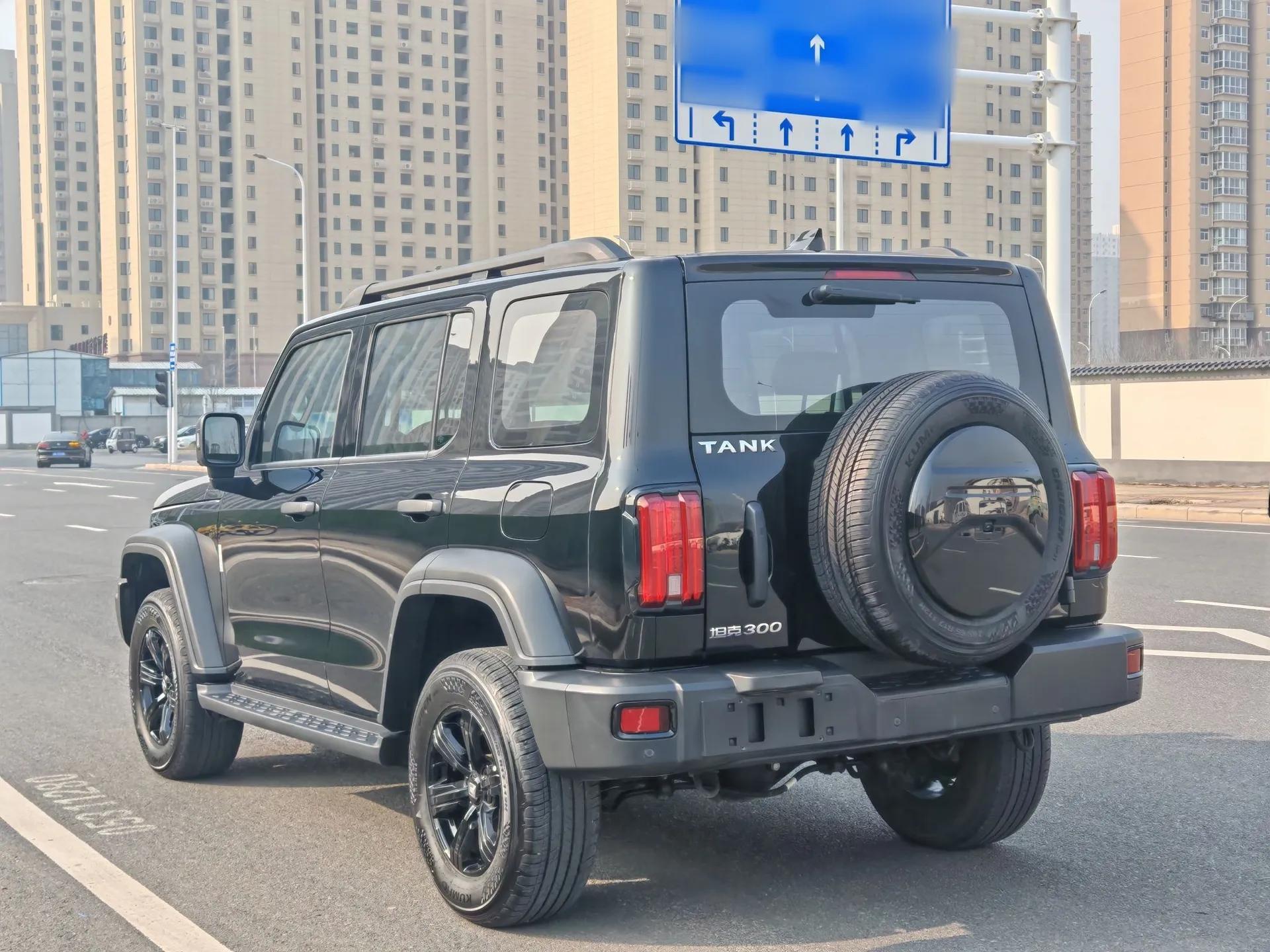 Tank 300 2023 Off-Road Edition 2.0T Conqueror — миниатюра 9