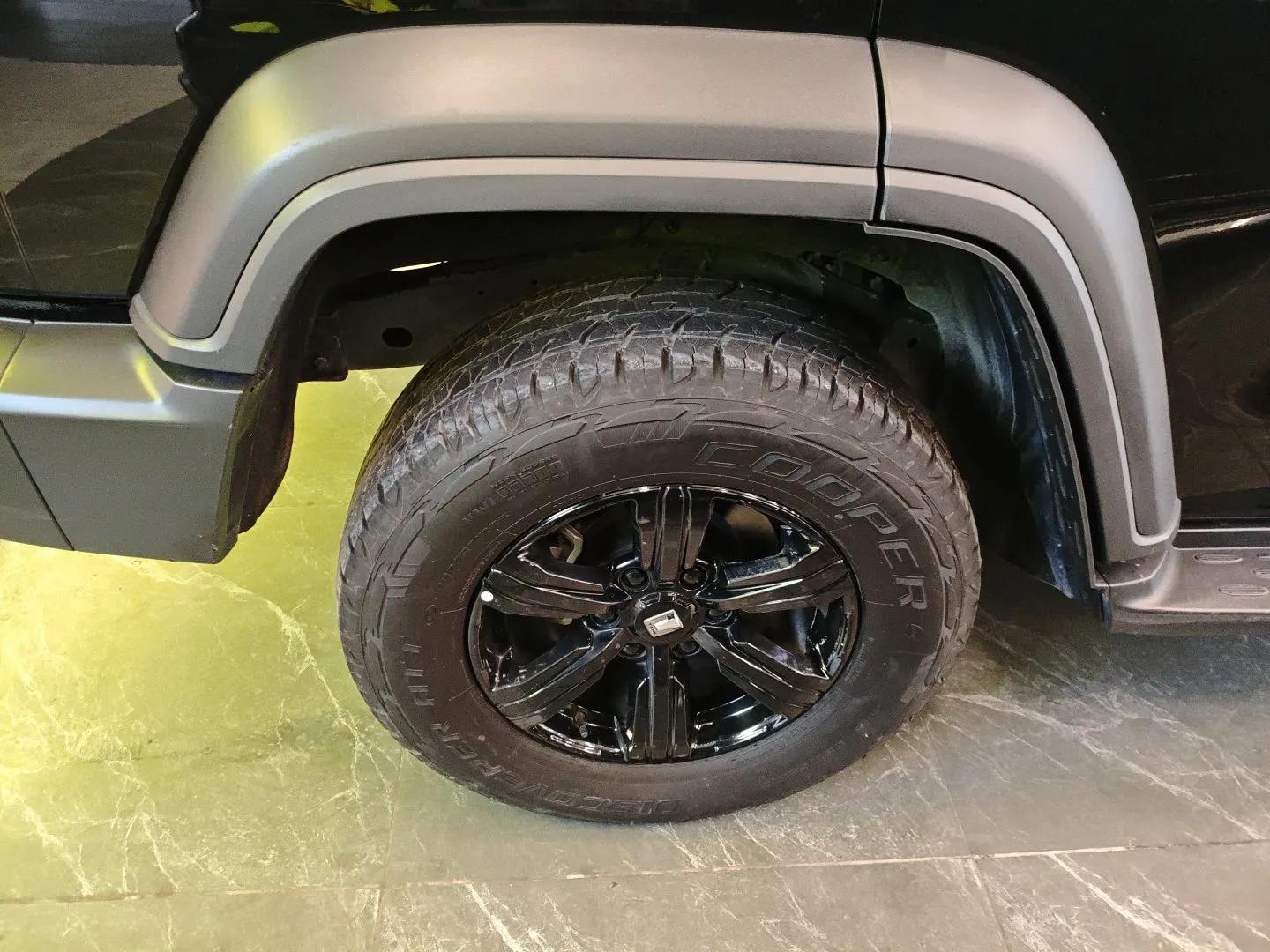 Tank 300 2023 Off-Road Edition 2.0T Conqueror — миниатюра 10