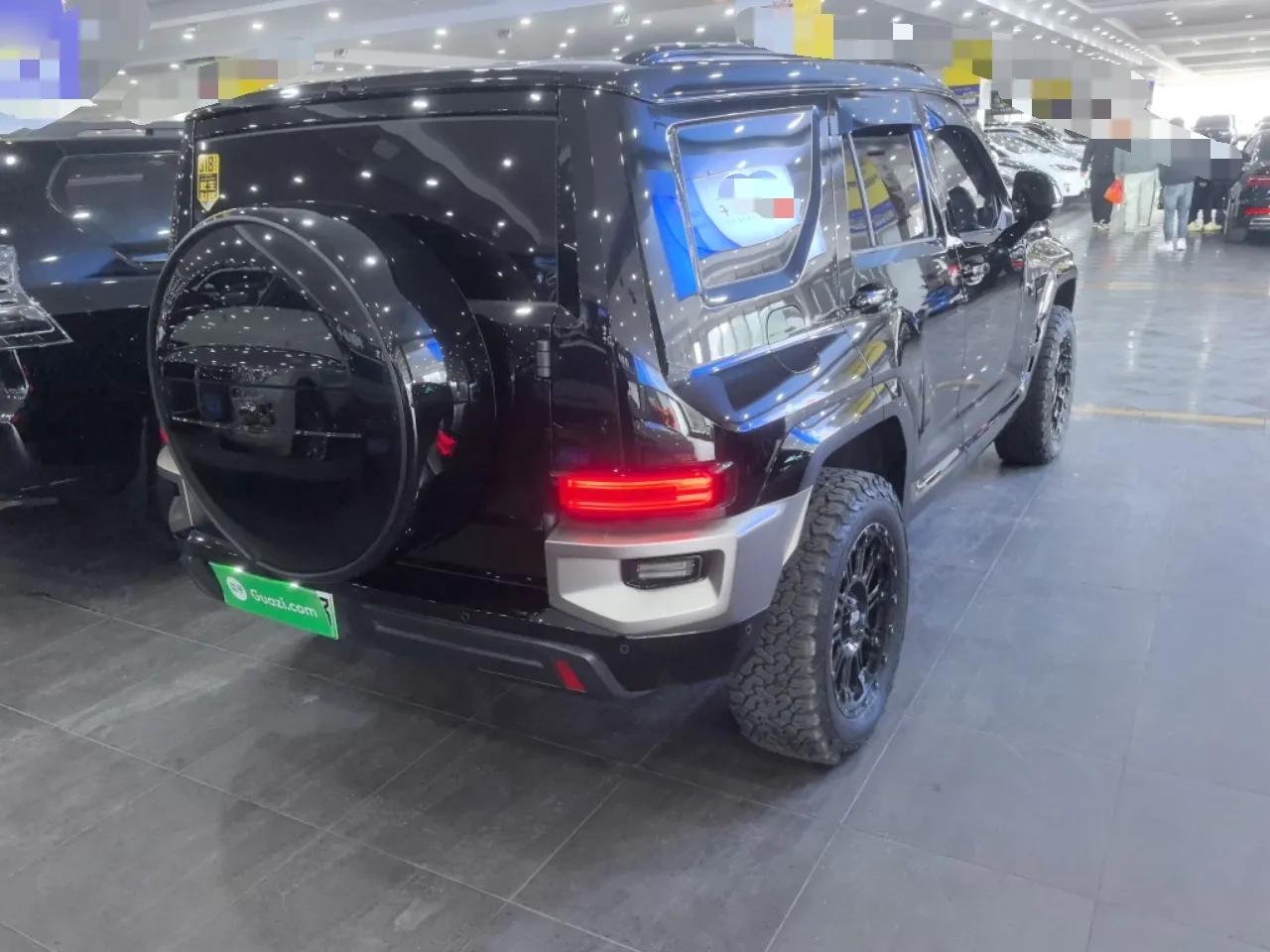 Tank 700 New Energy 2024 Hi4-T Ultimate Edition — миниатюра 6