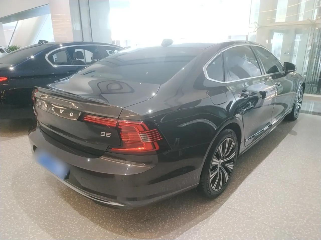Volvo S90 2022 B5 Zhiyi Luxury Edition — миниатюра 4