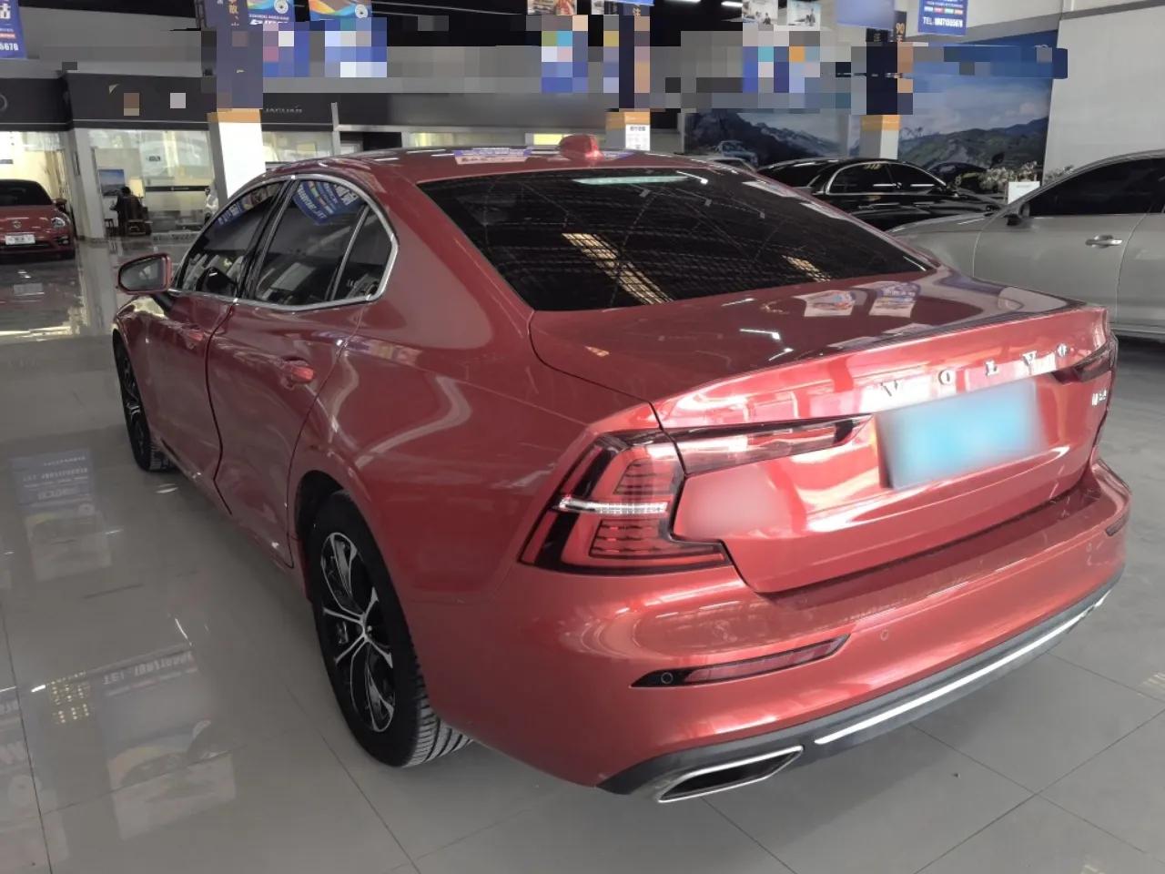 Volvo S60 2022 B4 Zhiyi Luxury Edition — миниатюра 4