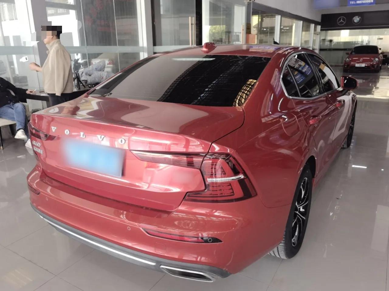 Volvo S60 2022 B4 Zhiyi Luxury Edition — миниатюра 6
