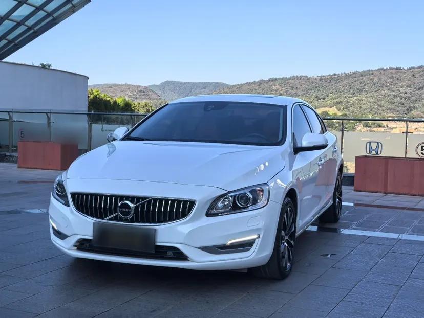 Volvo S60 2019 S60L Facelift T5 Intelligent Advanced Edition — миниатюра 1