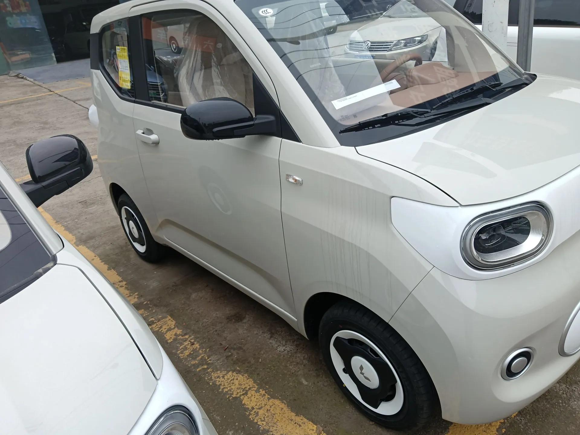 Wuling Hongguang MINIEV 2024 3rd Generation 215km Youth Edition — миниатюра 3