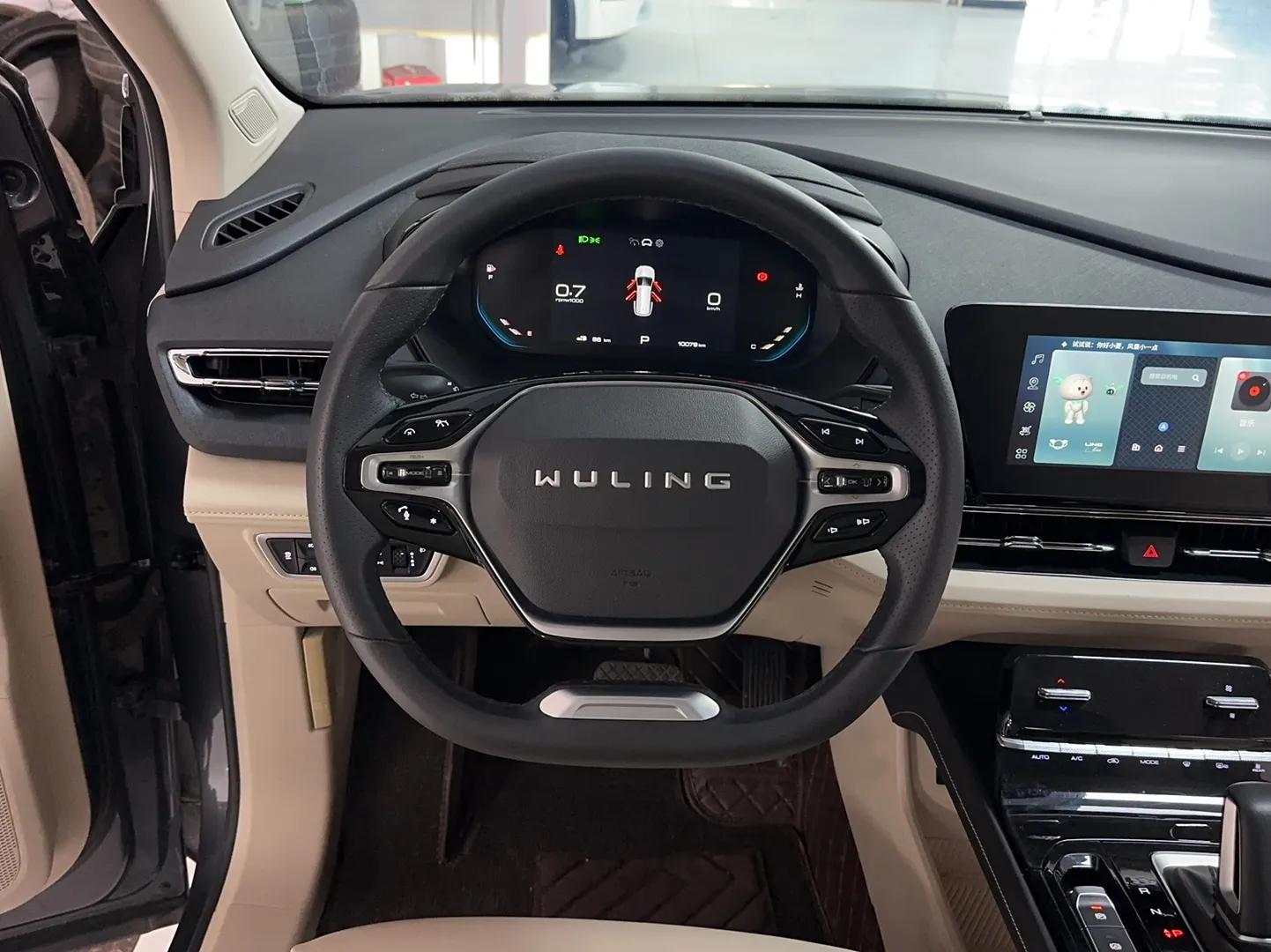 Wuling Victory 2022 280T 1.5T CVT Flagship Edition — миниатюра 11