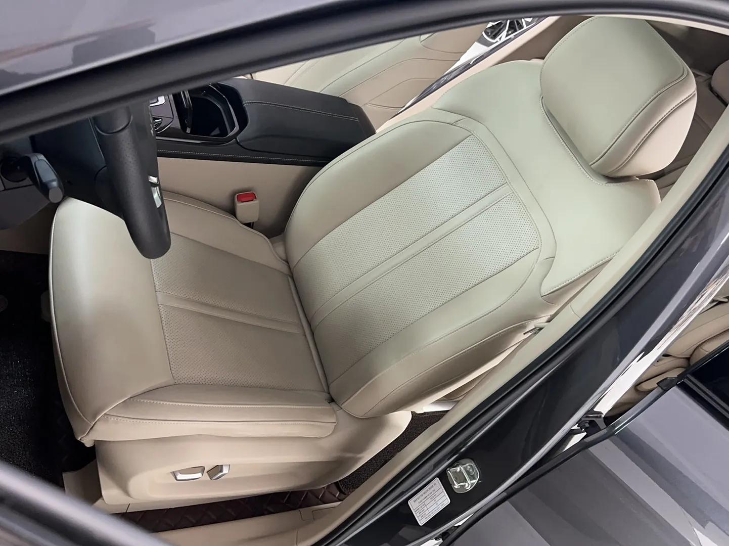 Wuling Victory 2022 280T 1.5T CVT Flagship Edition — миниатюра 16