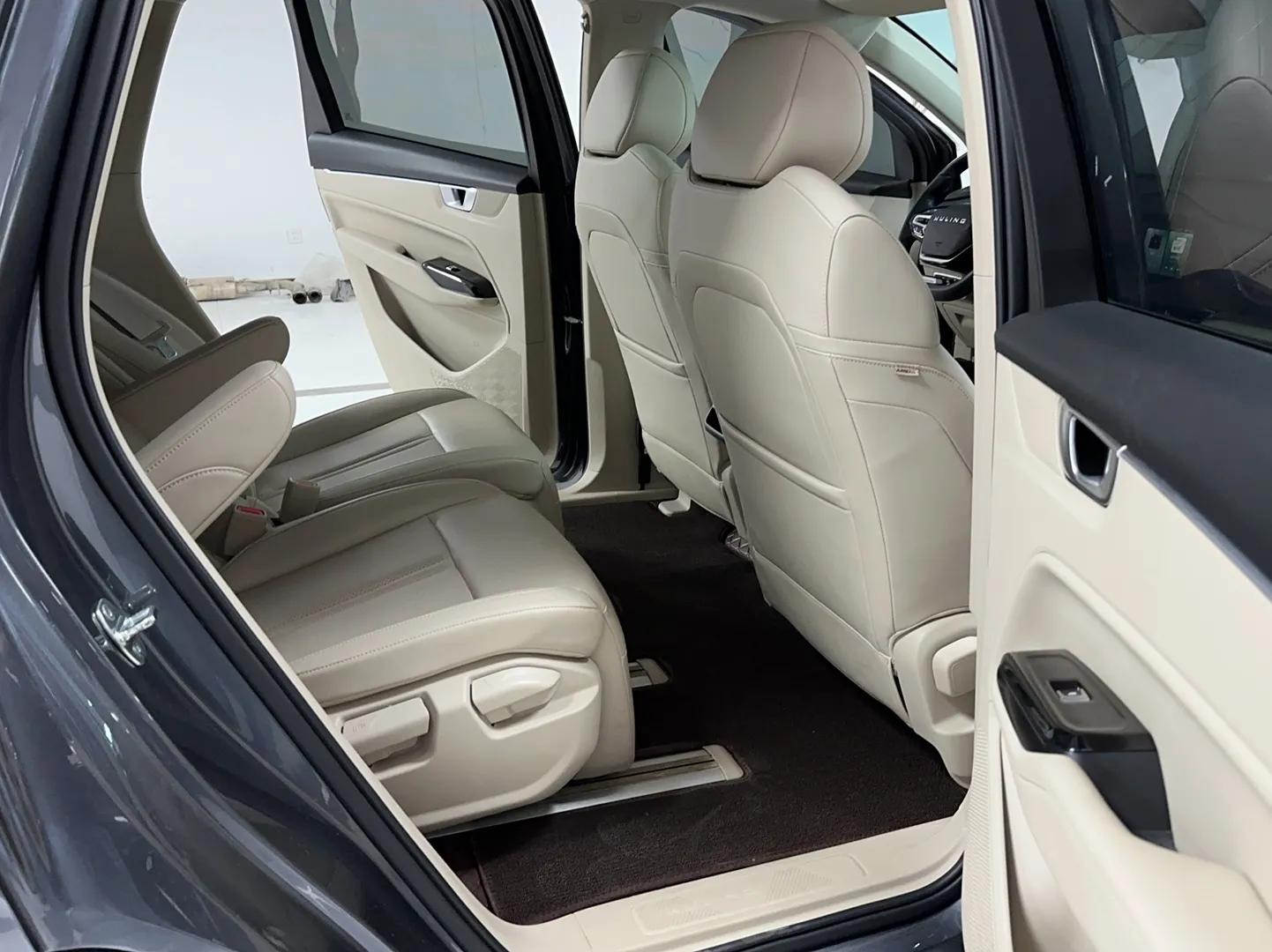 Wuling Victory 2022 280T 1.5T CVT Flagship Edition — миниатюра 22