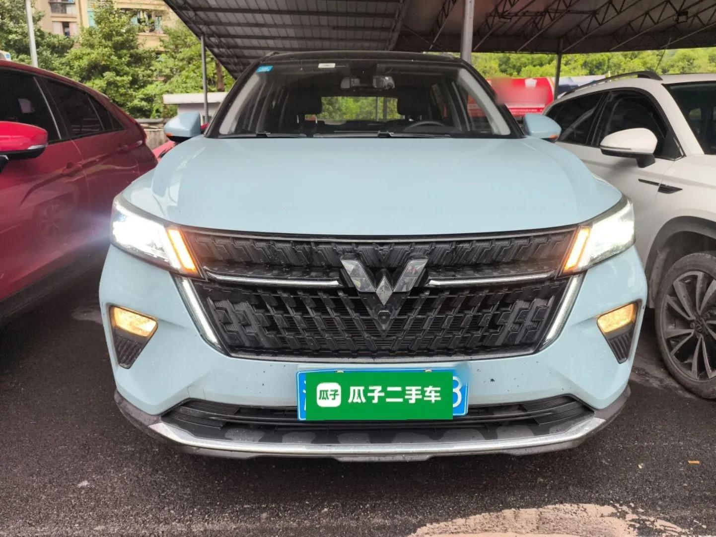 Wuling Asta 2021 1.5T CVT Star曜 Edition — миниатюра 2