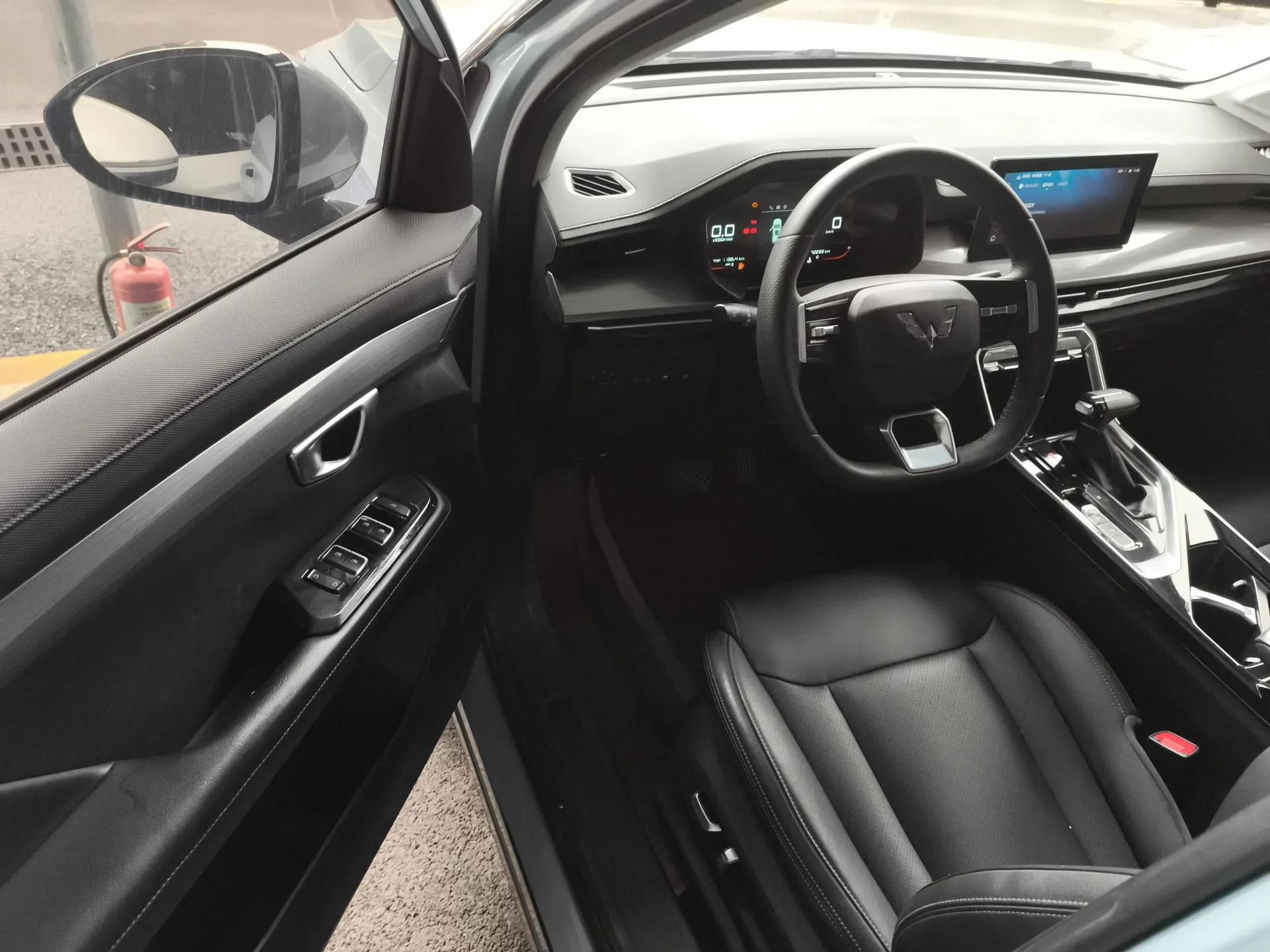 Wuling Asta 2021 1.5T CVT Star曜 Edition — миниатюра 19
