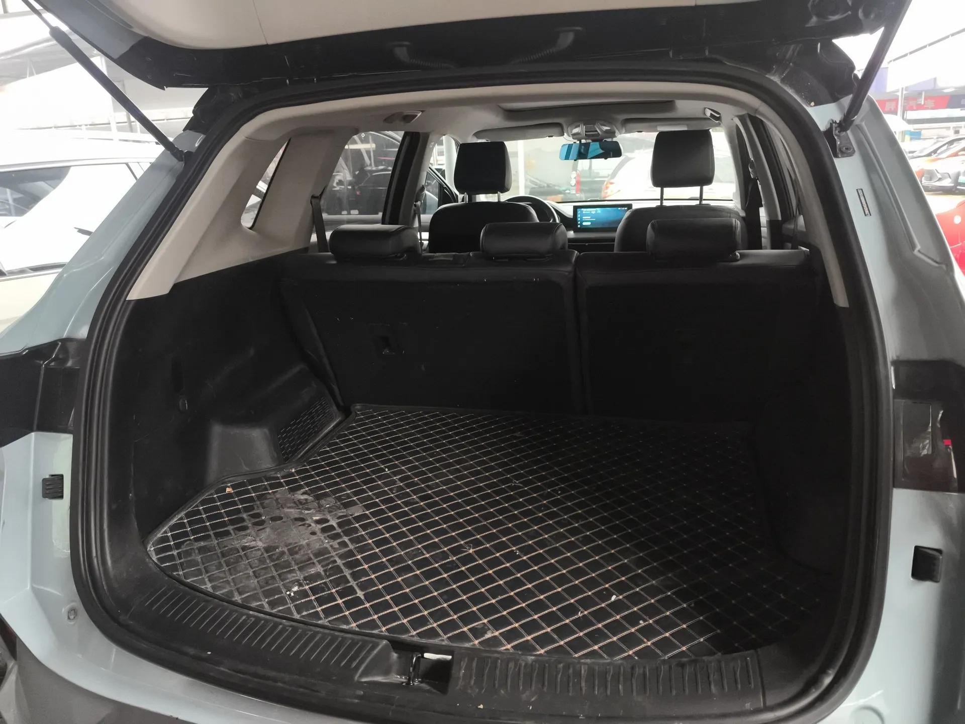 Wuling Asta 2021 1.5T CVT Star曜 Edition — миниатюра 22