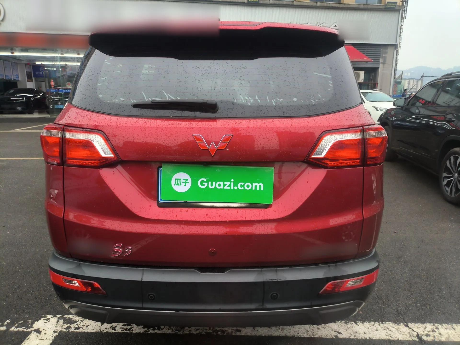 Wuling Hongguang S3 2018 1.5T Manual Luxury Model China V Standard — миниатюра 5