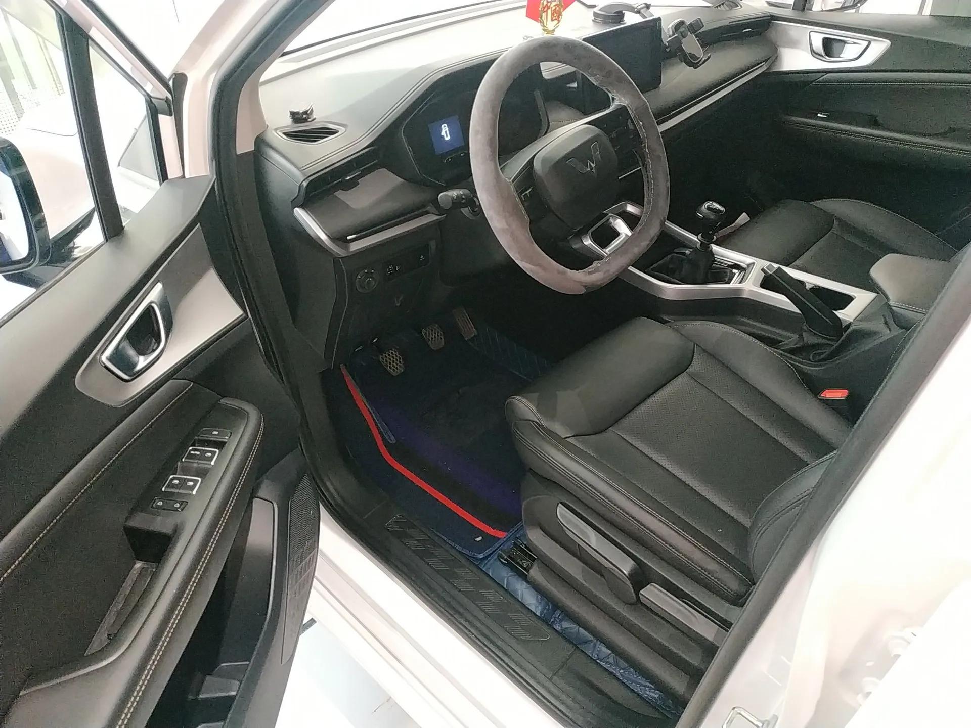 Wuling Jiachen 2022 1.5L Manual Light Comfort Edition — миниатюра 19