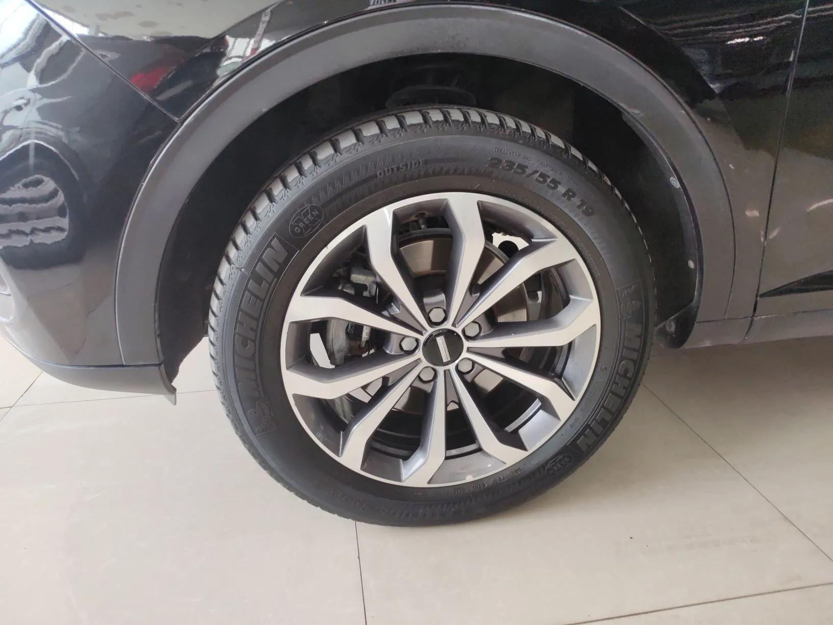 Wey VV6 2020 2.0T Two-Wheel Drive Smart Protection+ — миниатюра 9