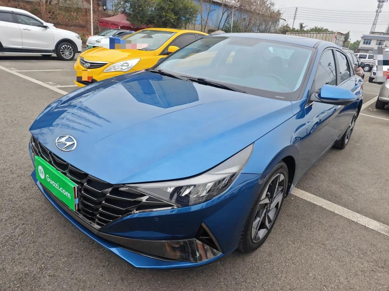 Hyundai Elantra 2022 1.5L CVT GLX Elite Edition — миниатюра 1
