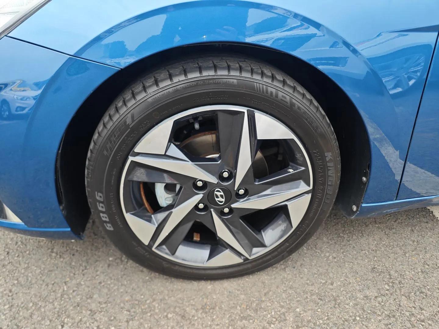 Hyundai Elantra 2022 1.5L CVT GLX Elite Edition — миниатюра 8