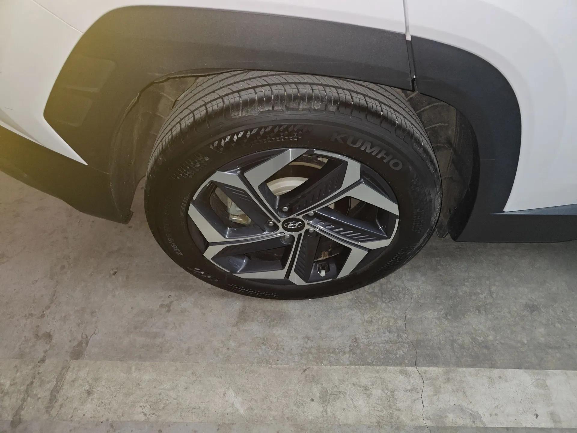 Hyundai Tucson 2023 Tucson L 1.5T Automatic Two-Wheel Drive DLX Luxury Edition — миниатюра 10