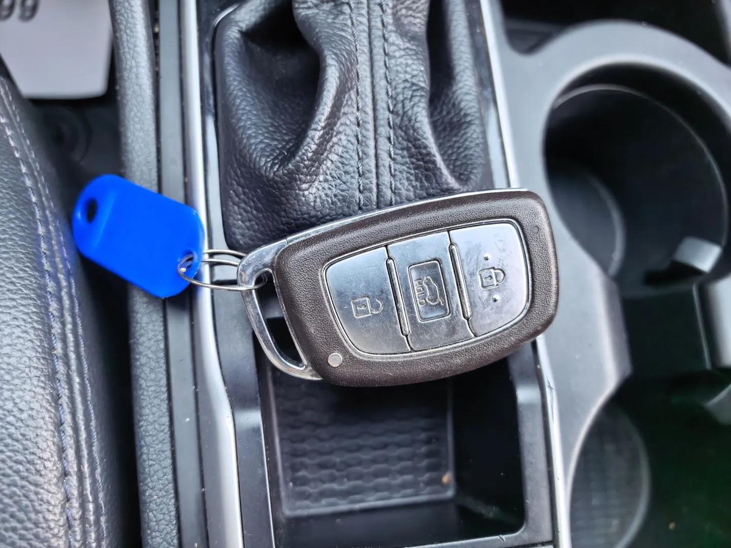 Hyundai Tucson 2015 1.6T Dual-Clutch Two-Wheel-Drive Smart Model — миниатюра 12