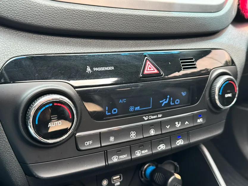 Hyundai Tucson 2015 1.6T Dual-Clutch Two-Wheel-Drive Smart Model — миниатюра 22