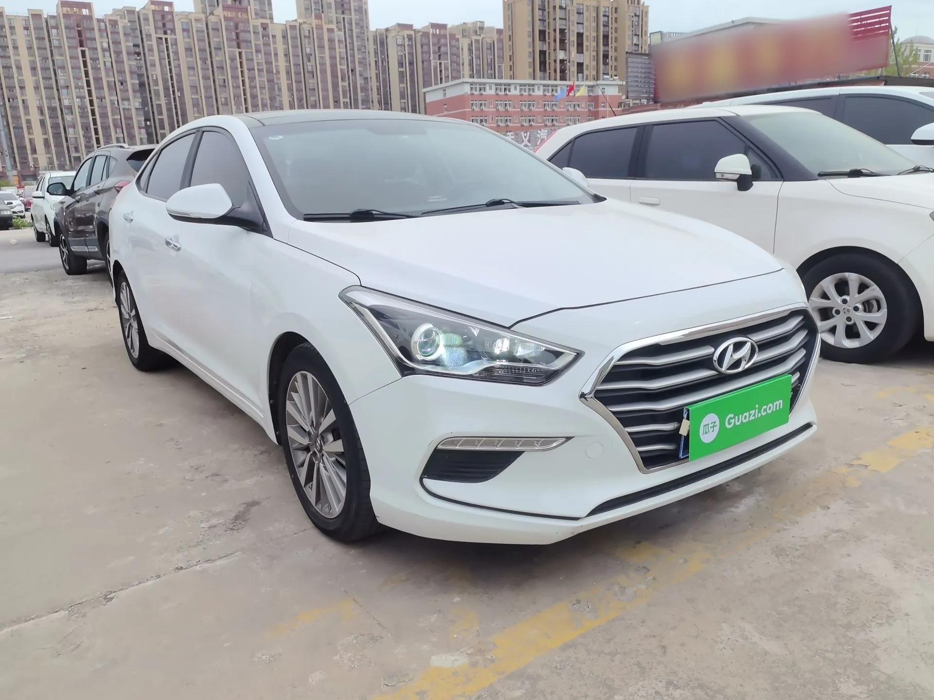 Hyundai Mistra 2017 1.8L Automatic Deluxe DLX Model China V Emission Standard — миниатюра 3