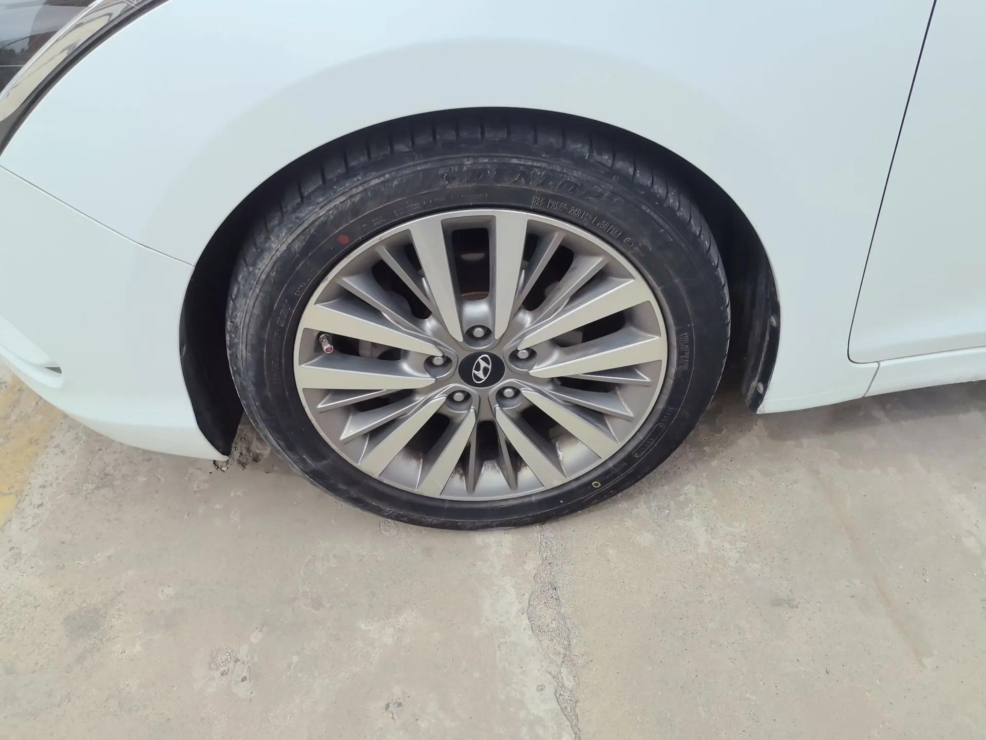 Hyundai Mistra 2017 1.8L Automatic Deluxe DLX Model China V Emission Standard — миниатюра 8