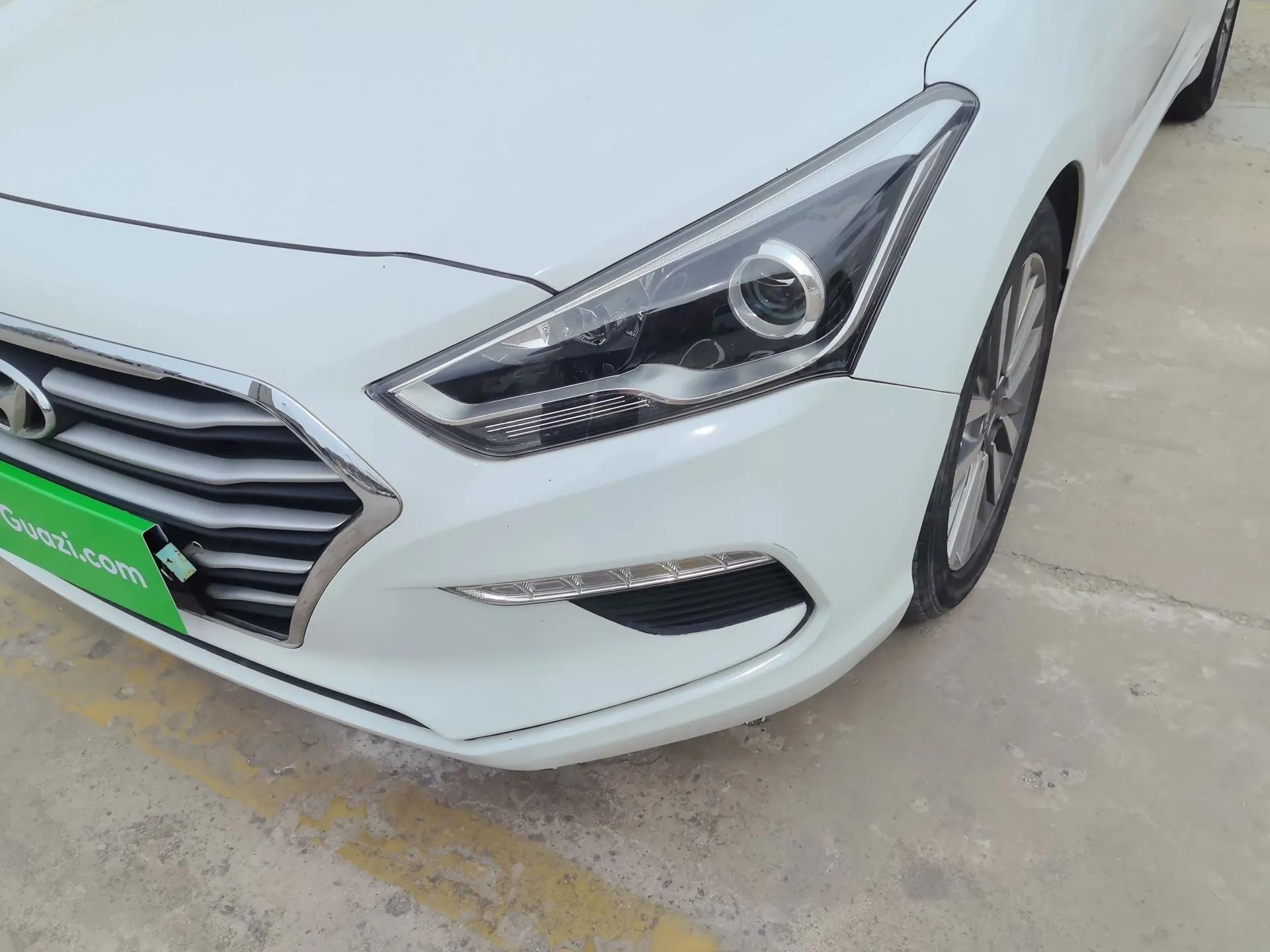 Hyundai Mistra 2017 1.8L Automatic Deluxe DLX Model China V Emission Standard — миниатюра 9