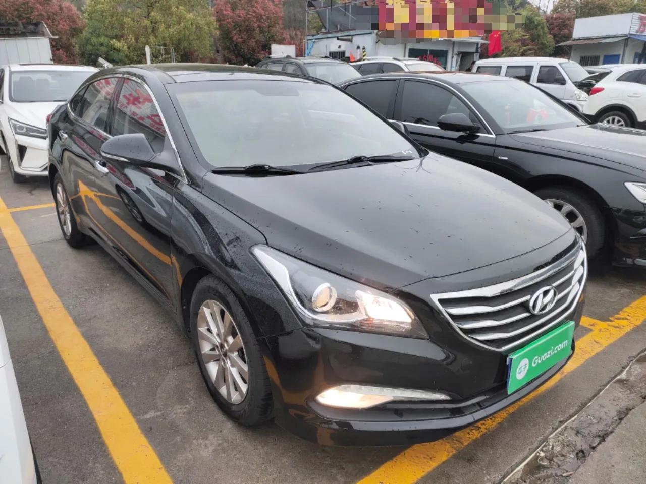 Hyundai Mistra 2014 1.8L Automatic Smart GLS — миниатюра 3