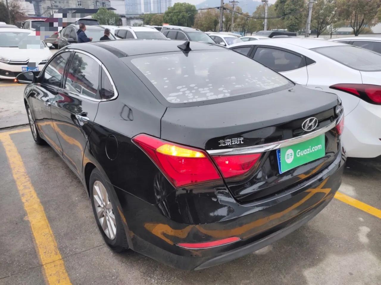 Hyundai Mistra 2014 1.8L Automatic Smart GLS — миниатюра 4