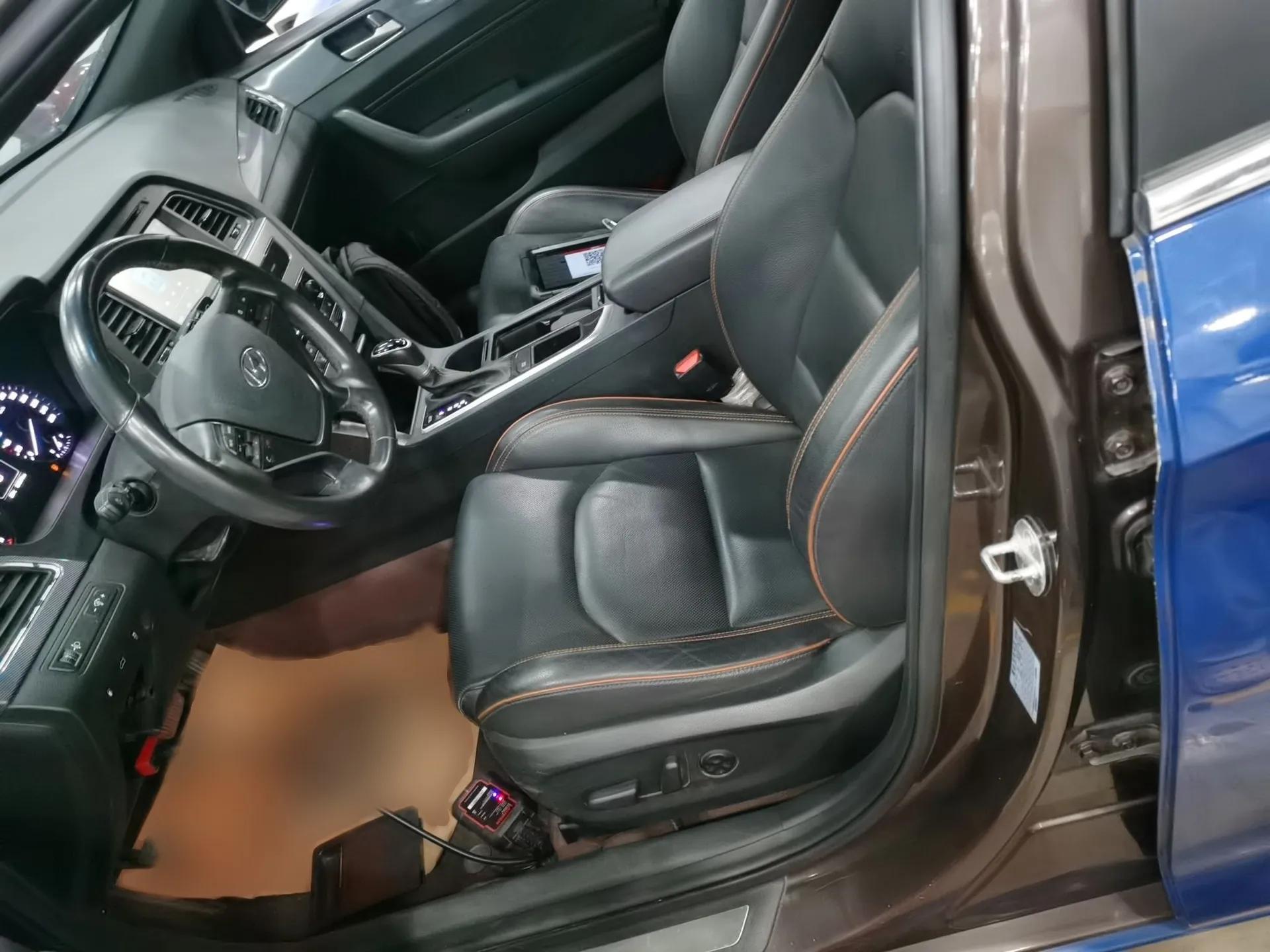 Hyundai Sonata 2015 1.6T GX Comfort Model — миниатюра 15