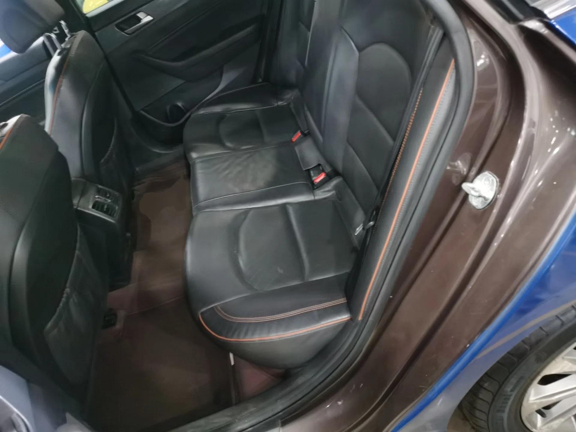 Hyundai Sonata 2015 1.6T GX Comfort Model — миниатюра 20