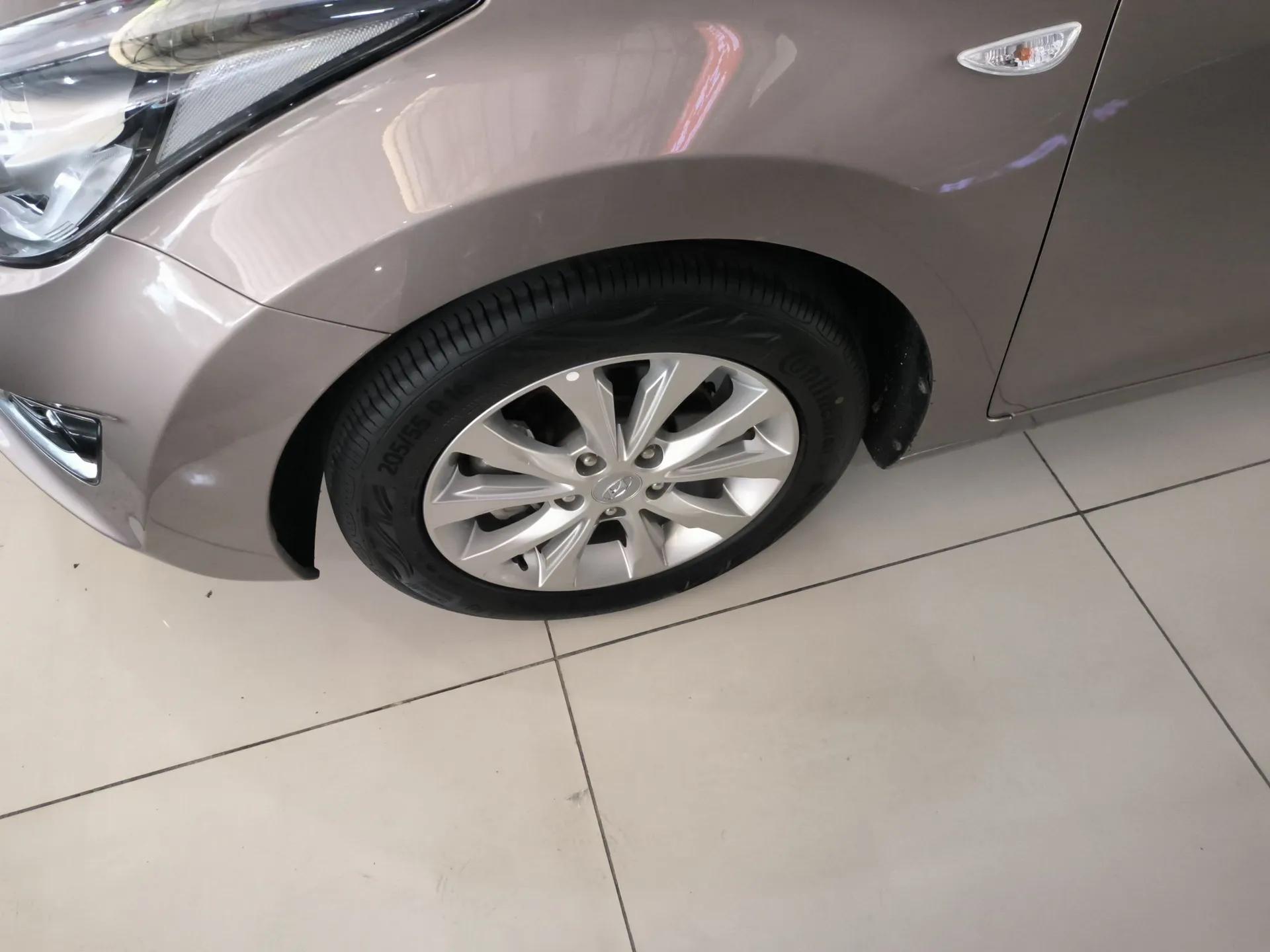 Hyundai Elantra (5th Generation / Langdong) 2016 1.6L Automatic Smart Version — миниатюра 9