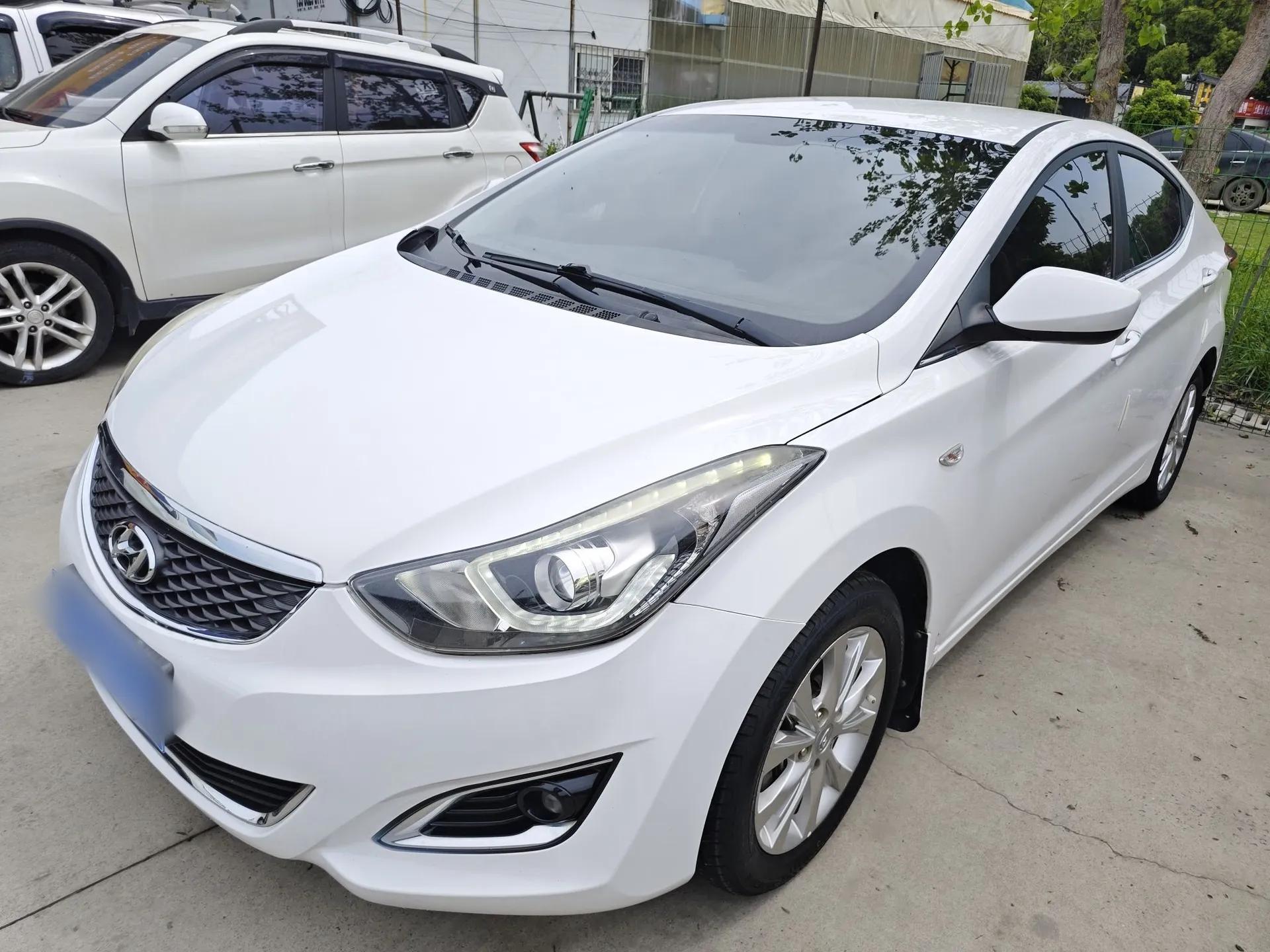 Hyundai Elantra (5th Generation / Langdong) 2016 1.6L Automatic Smart Version — миниатюра 1