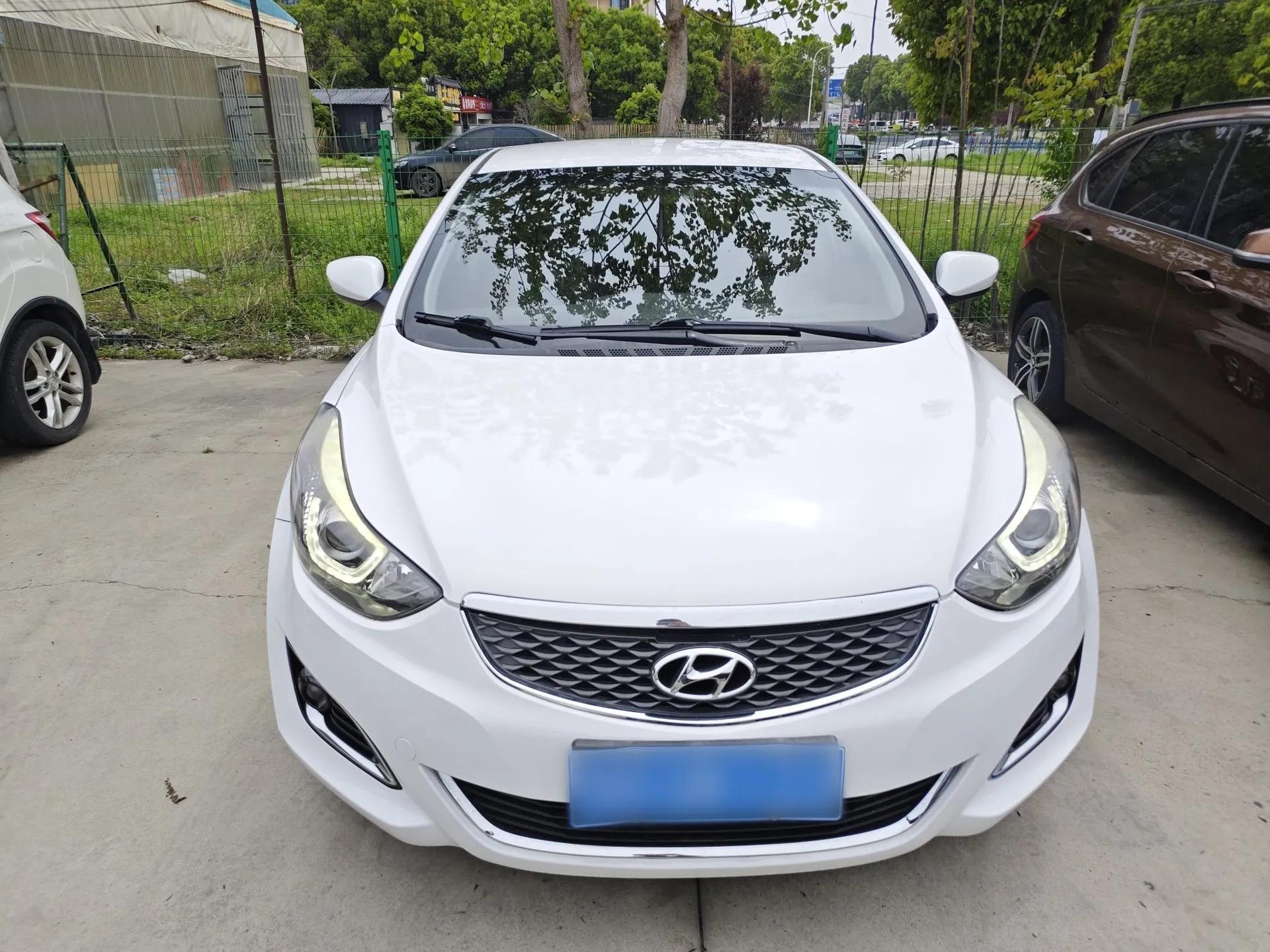 Hyundai Elantra (5th Generation / Langdong) 2016 1.6L Automatic Smart Version — миниатюра 2