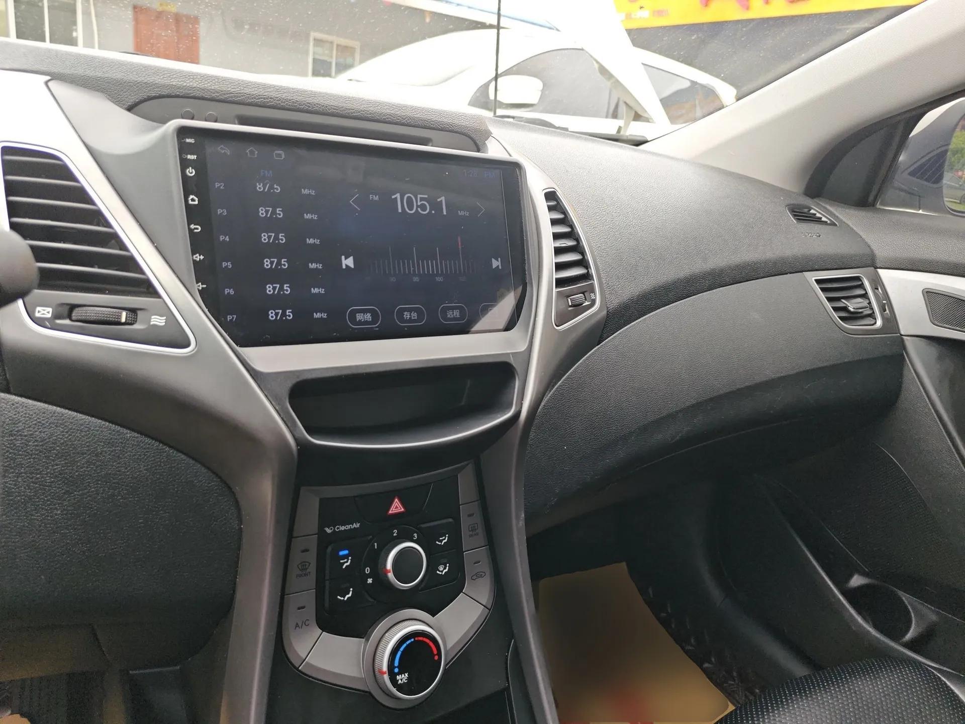 Hyundai Elantra (5th Generation / Langdong) 2016 1.6L Automatic Smart Version — миниатюра 13