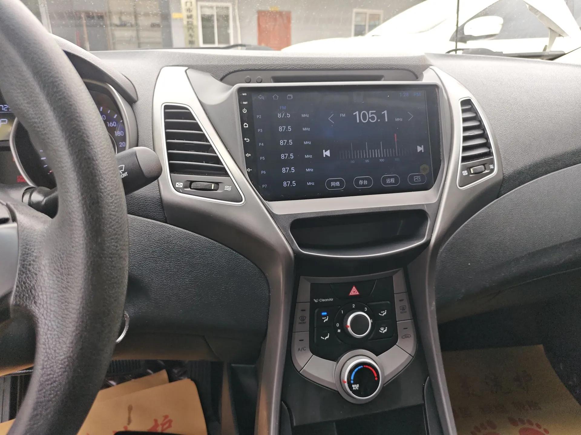 Hyundai Elantra (5th Generation / Langdong) 2016 1.6L Automatic Smart Version — миниатюра 16