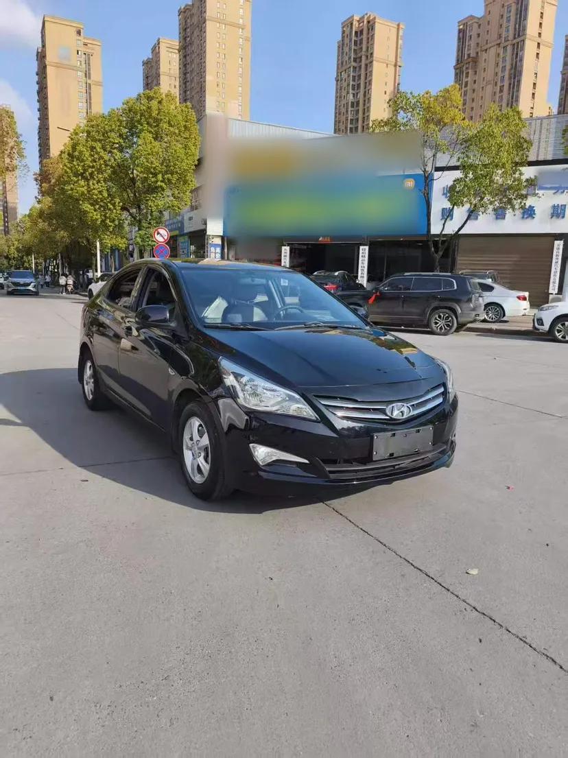 Hyundai Verna (older generation) 2016 1.4L Automatic Smart GLS — миниатюра 3