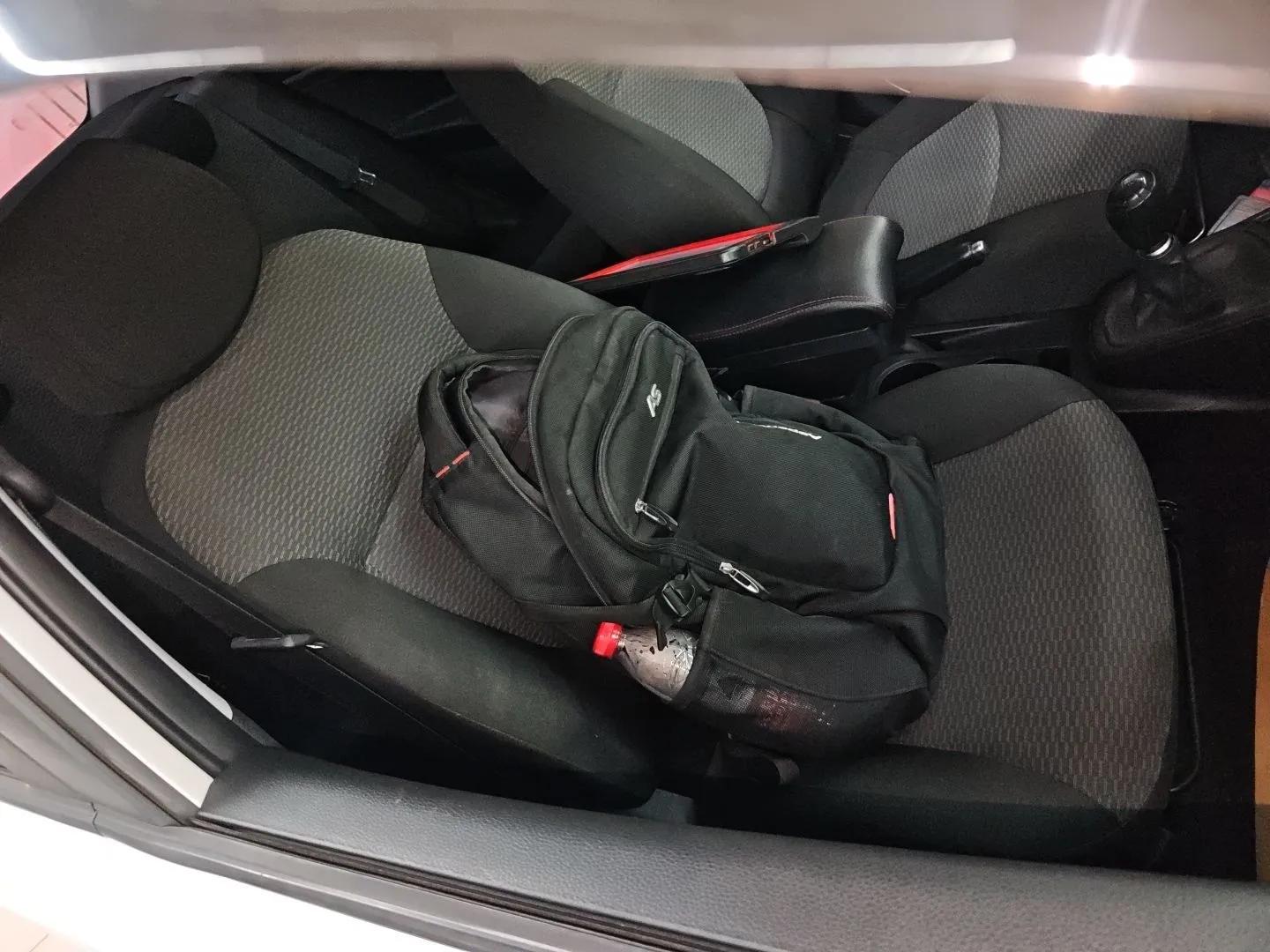 Hyundai Verna (older generation) 2020 1.4L Manual GL Refreshed Edition — миниатюра 23
