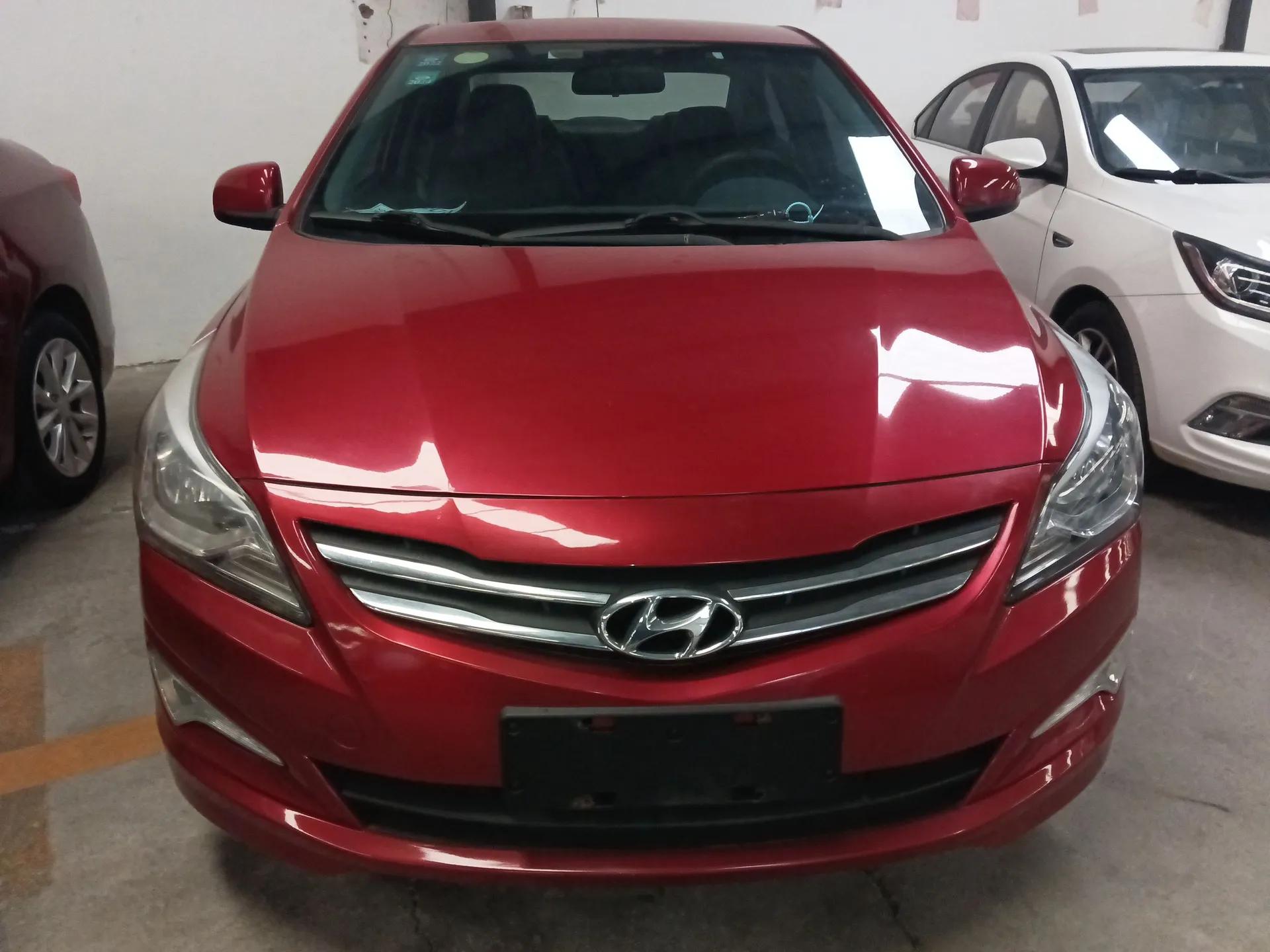 Hyundai Verna (older generation) 2014 1.4L Automatic Smart GLS — миниатюра 3